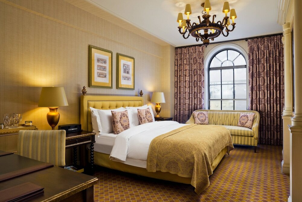 Superior Room, 1 King Bed (View)