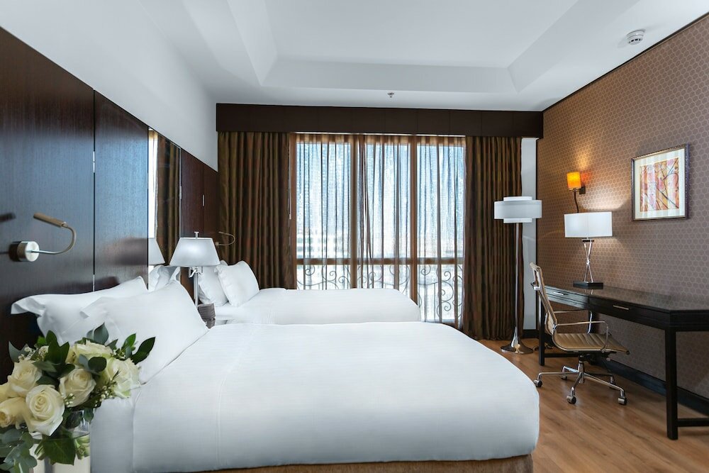 Standard Room, 2 Twin Beds (Stocked Minibar)