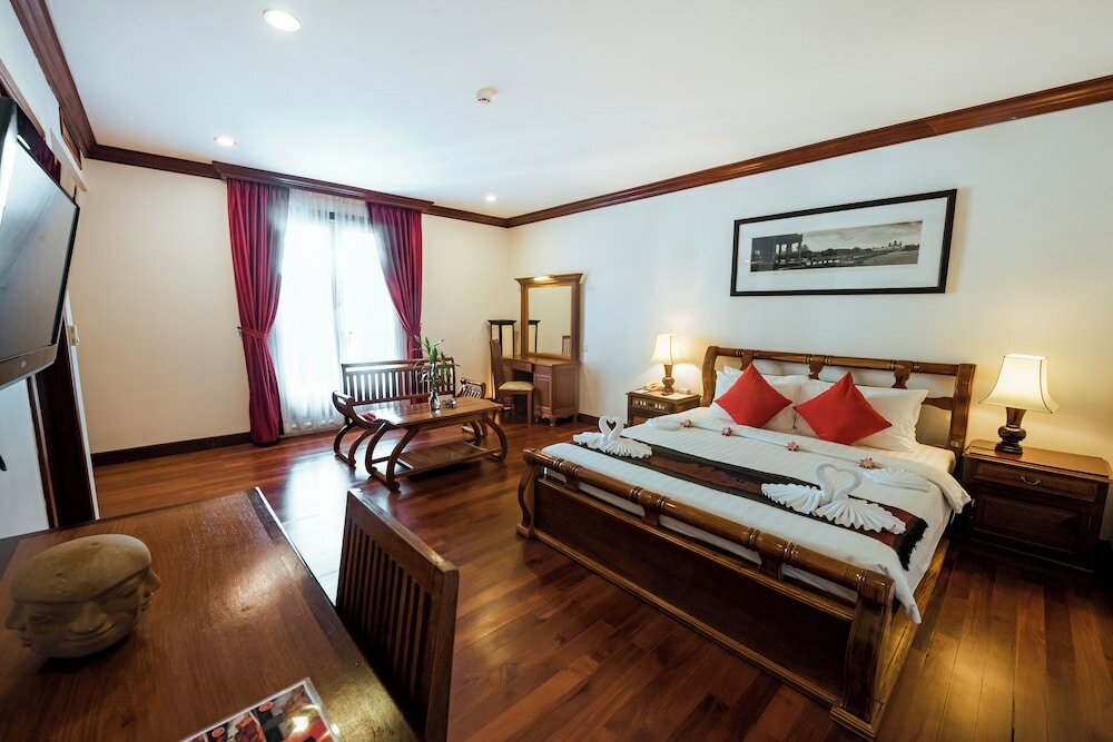 Executive Suite