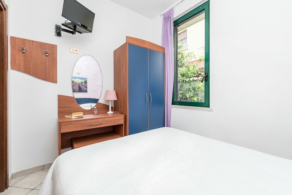 Classic Quadruple Room, Non Smoking, Ensuite