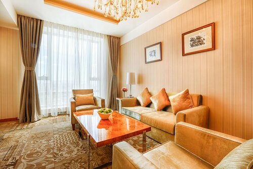 Suite, 1 King Bed, Non Smoking в Best Western Premier Tuushin Hotel
