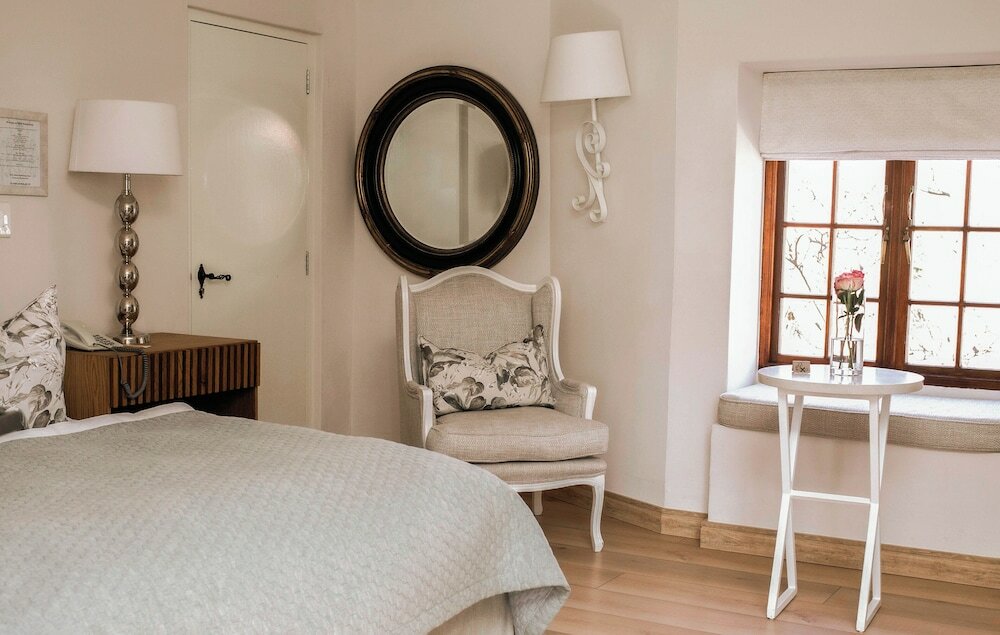 Standard Twin Room (Deluxe)