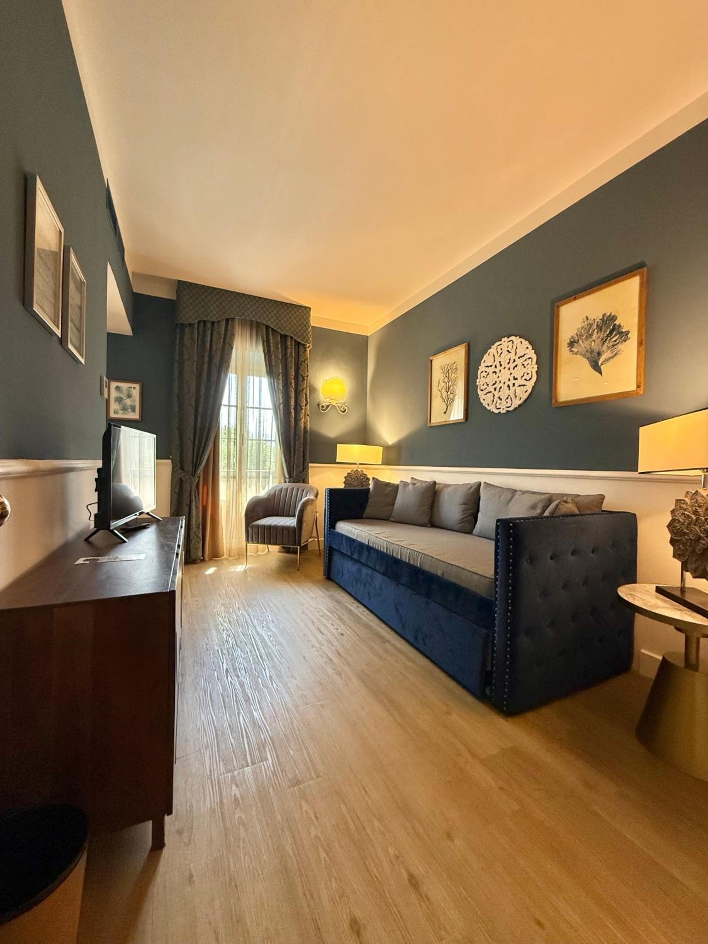 Deluxe Double or Twin Room