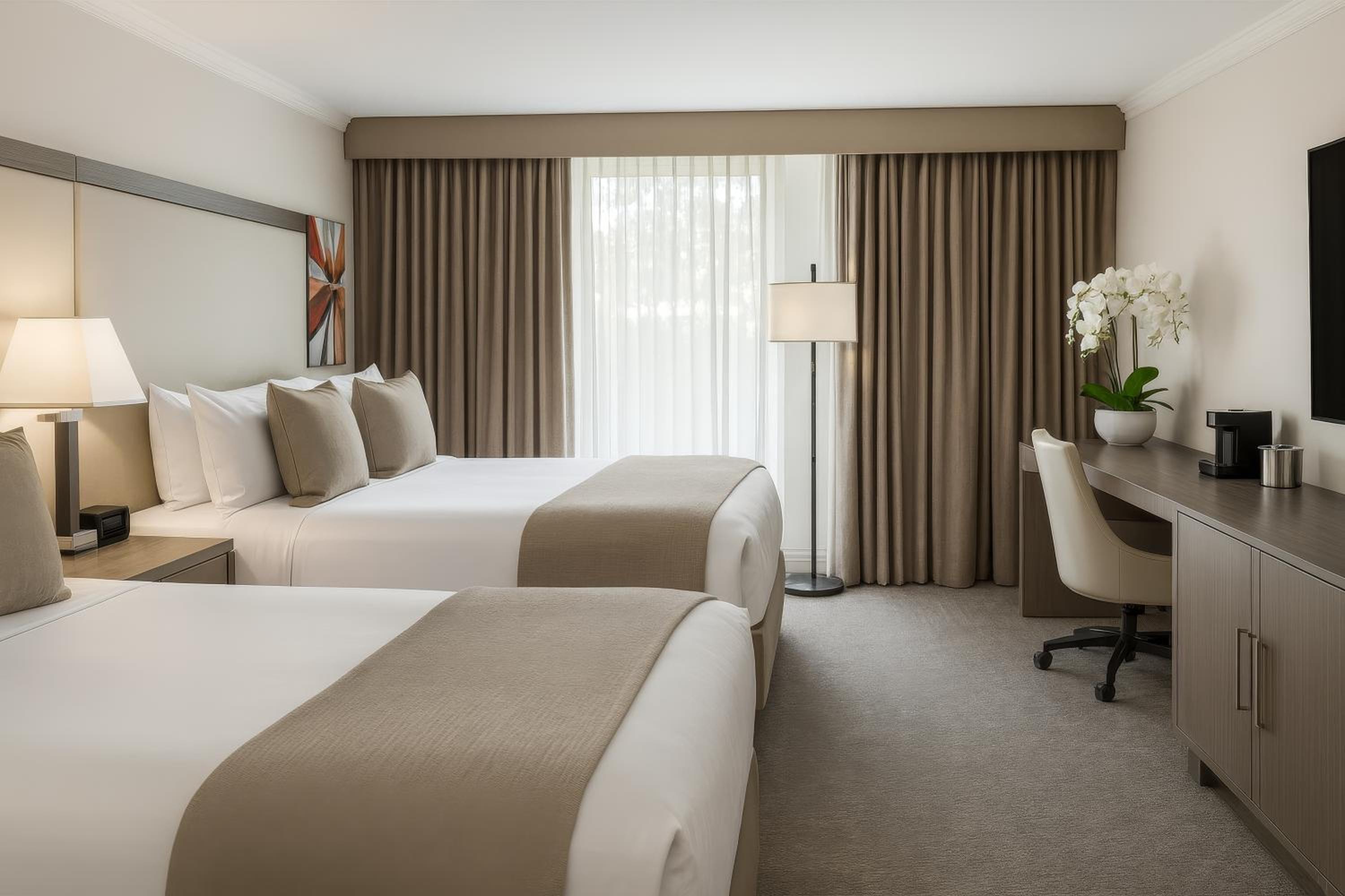 Queen Room with Two Beds and Pool View