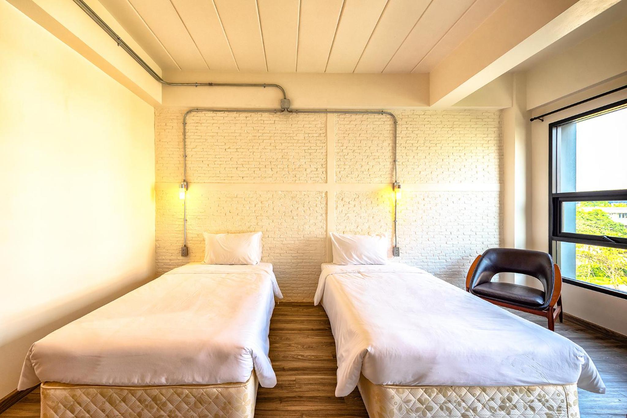 Deluxe Double or Twin Room