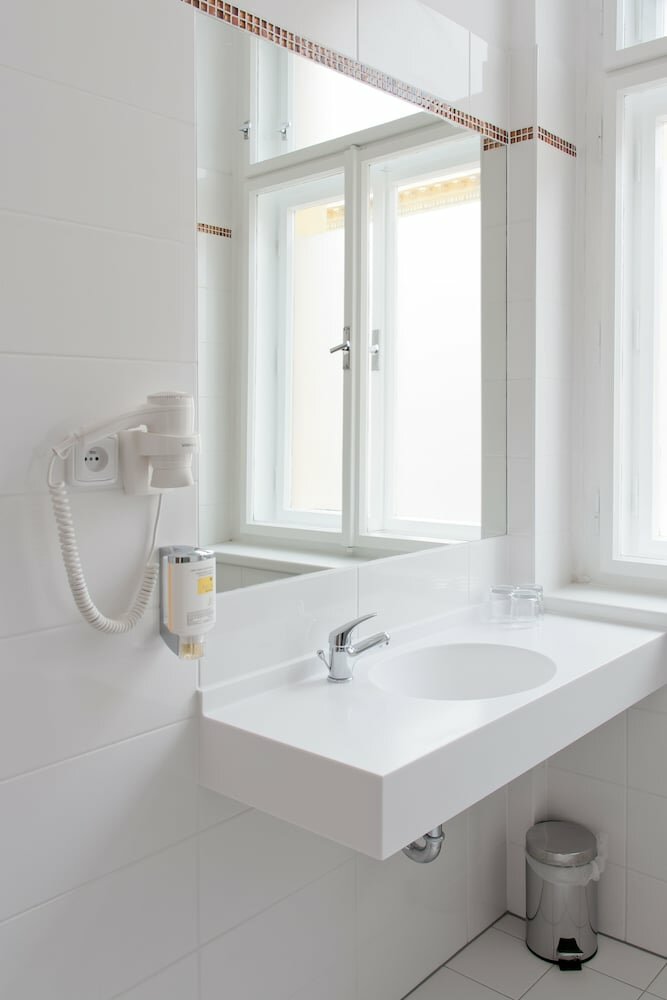 Standard Triple Room (Double with Extra bed)