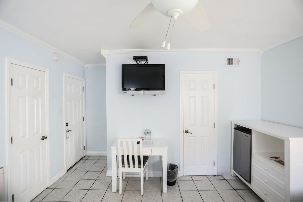 Deluxe Double Room, 2 Double Beds, Non Smoking