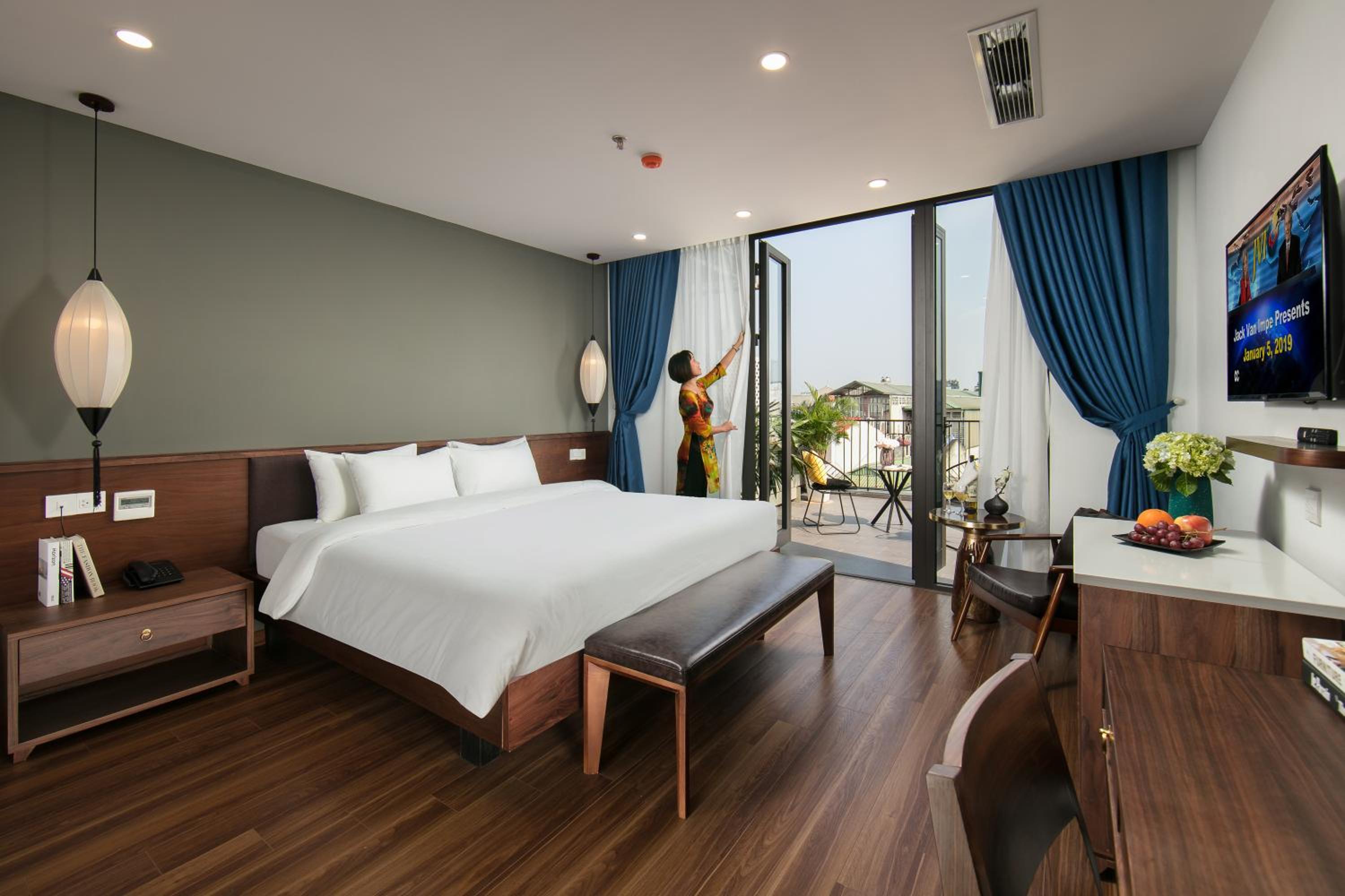Executive Suite