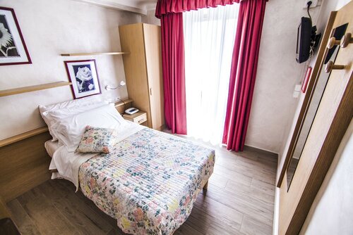 Стандартный одноместный номер, 1 широкая односпальная кровать в Hotel Centro