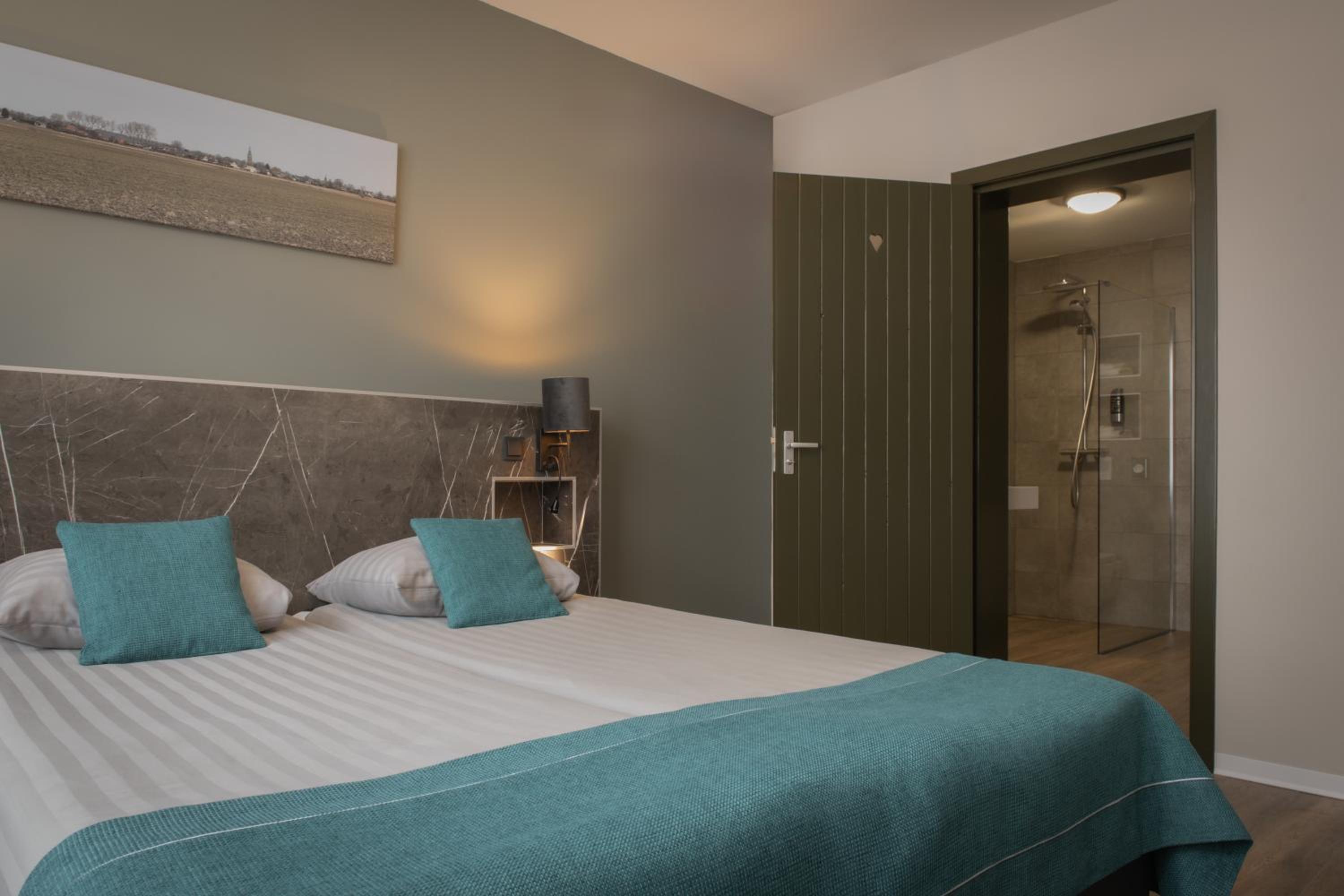 Twin Room with Terrace