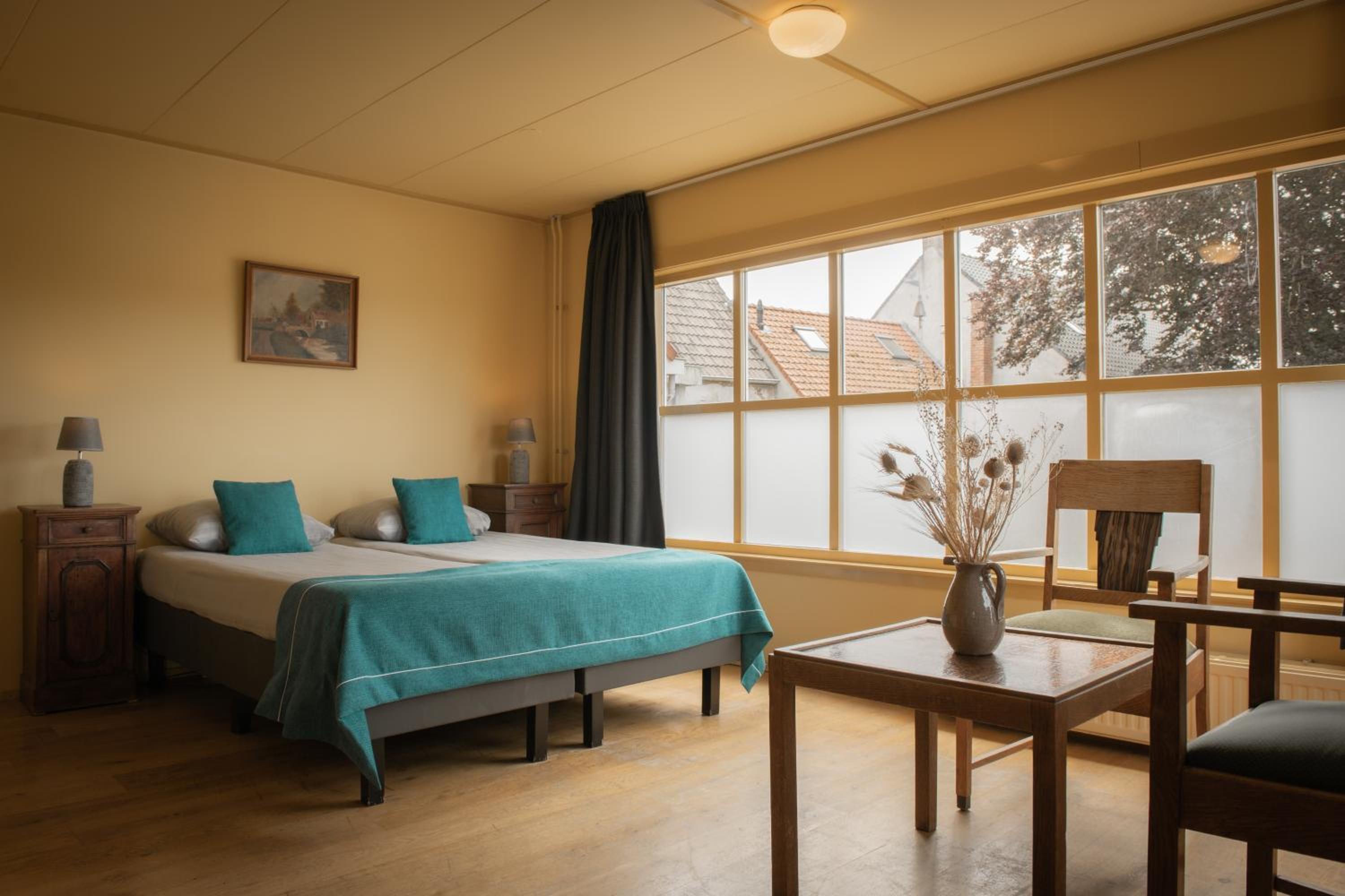 Large Double Room