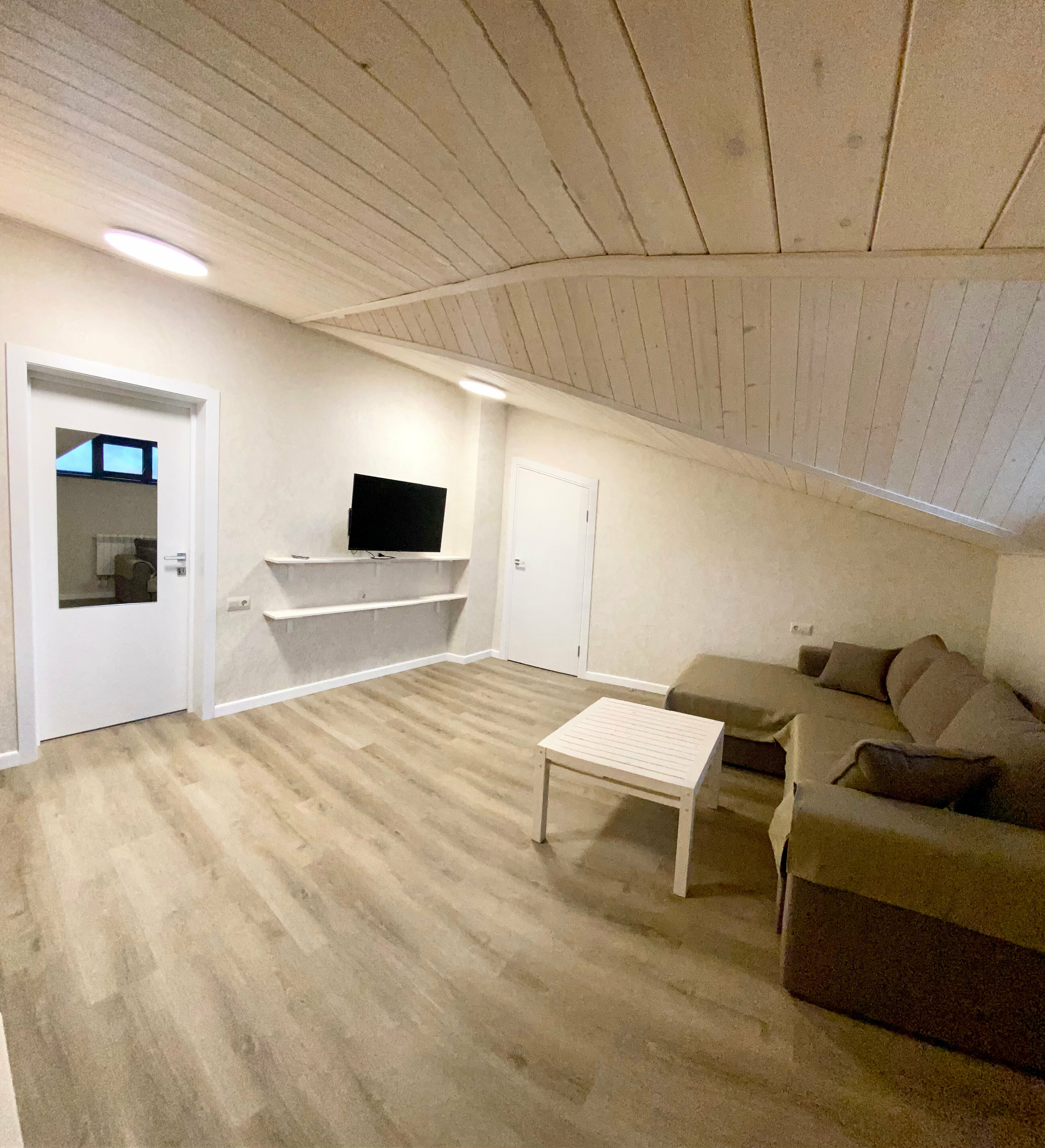 Двухкомнатный делюкс