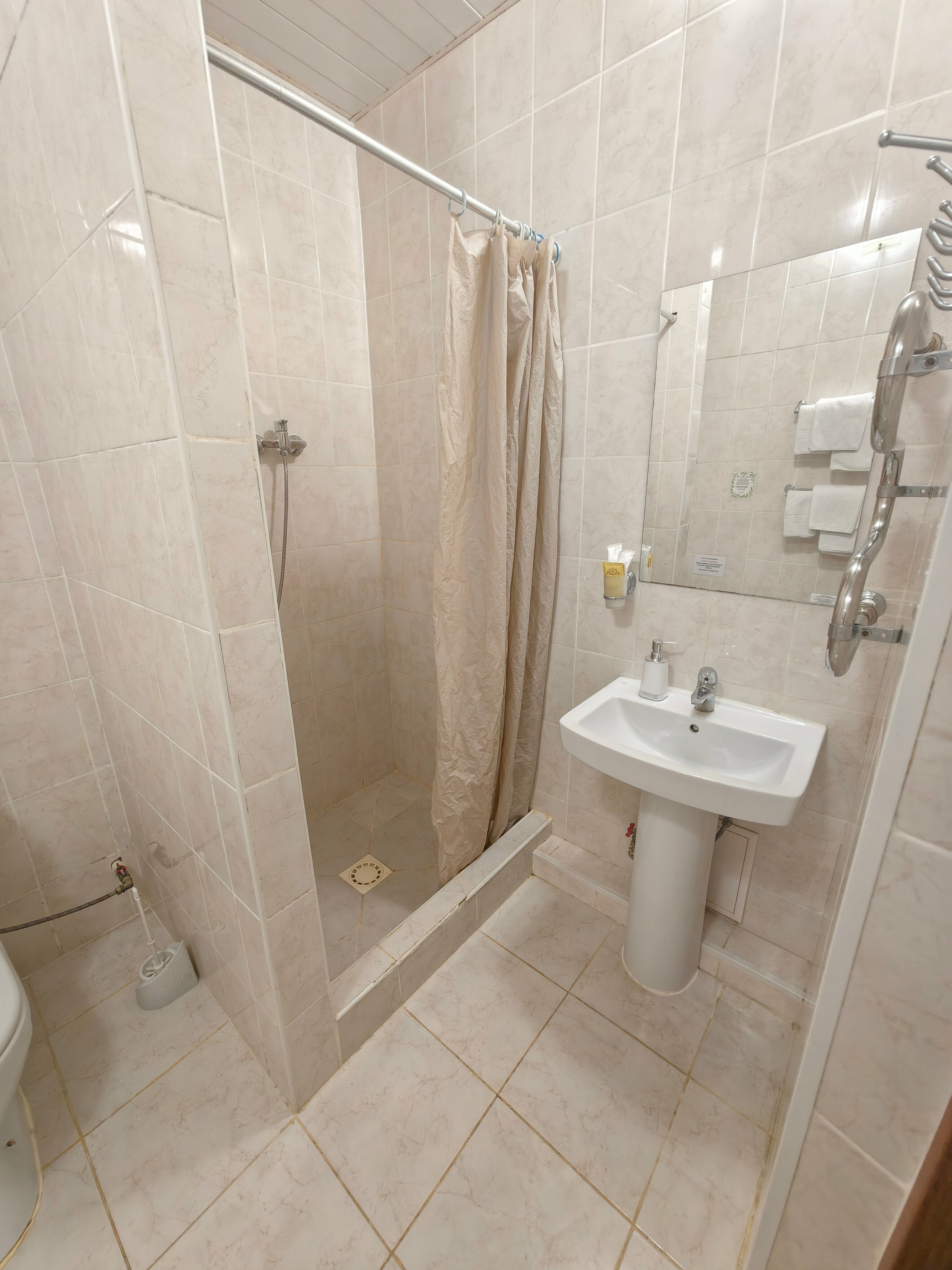 Номер эконом двухместный с двумя кроватями