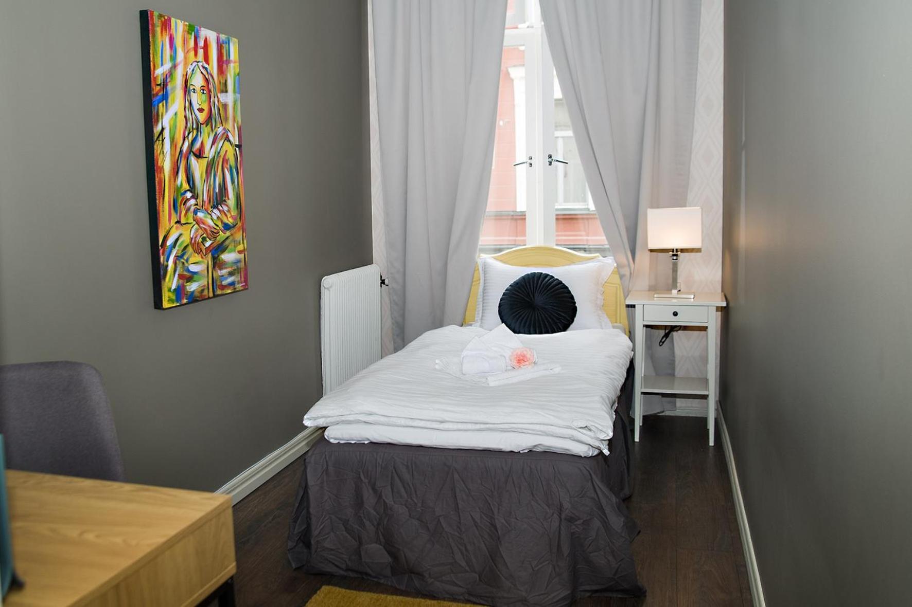 Budget Single Room