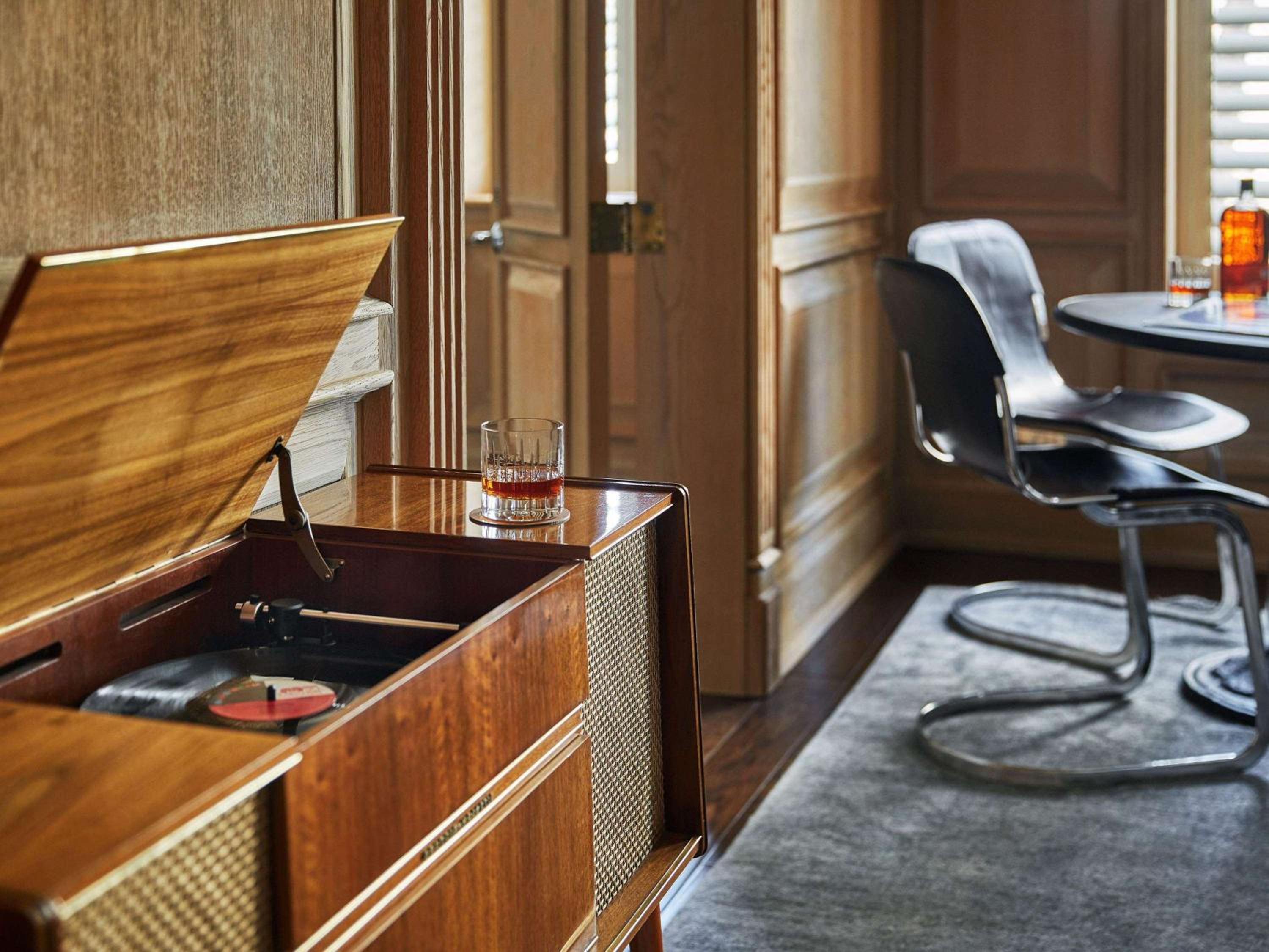 Signature Palisades Suite