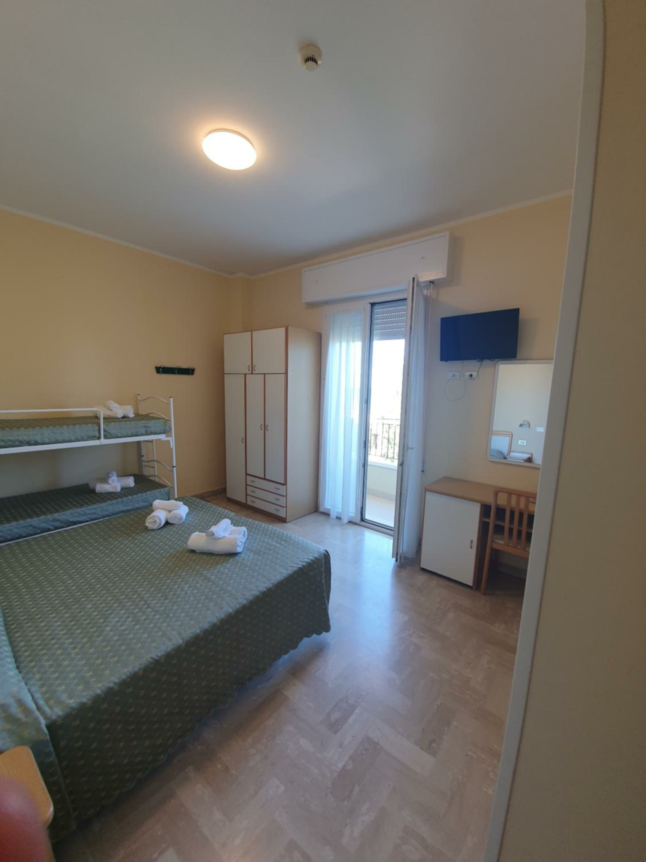 Triple Room with Sea View