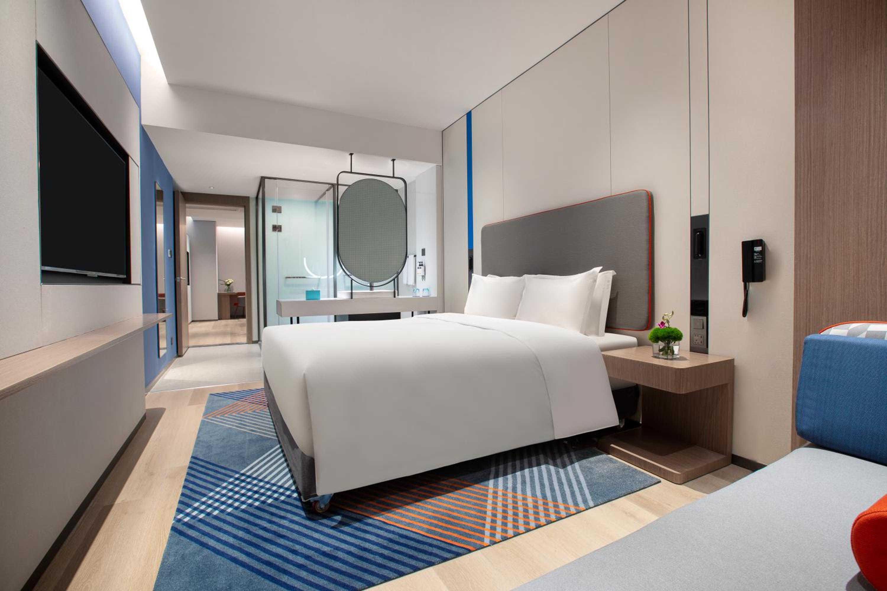 1 King And 1 Double 2 Bedroom Suite