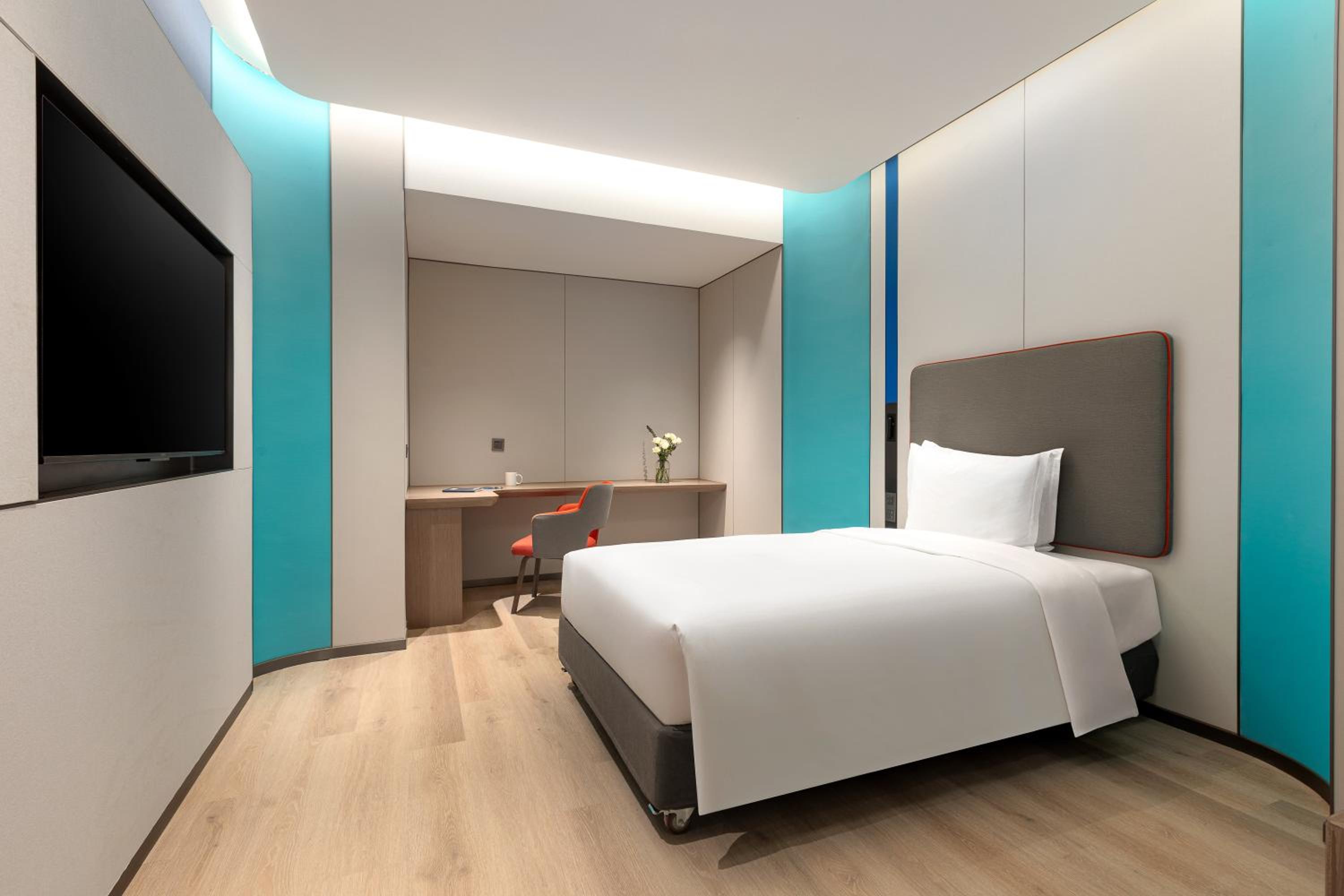 1 King And 1 Double 2 Bedroom Suite