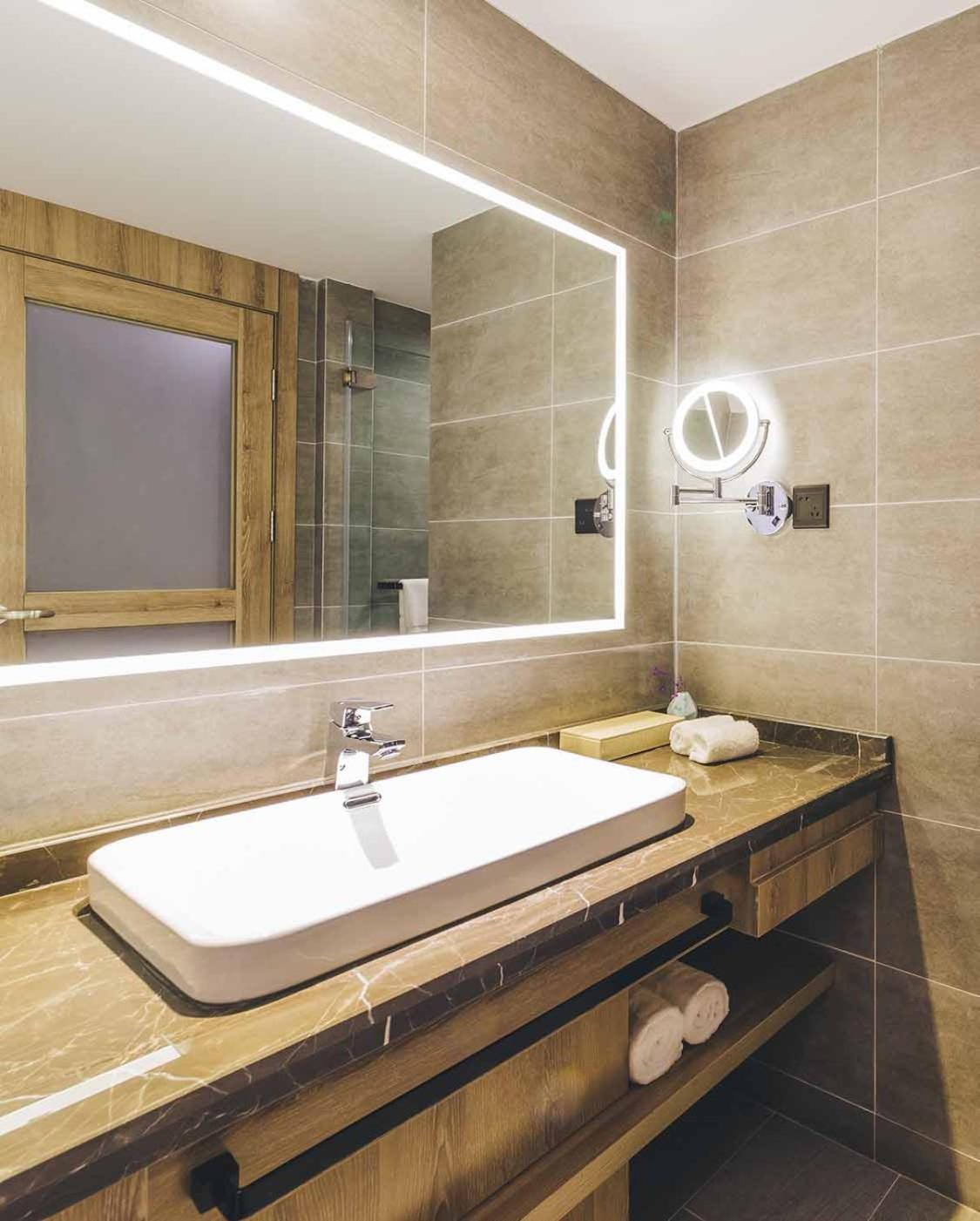 Jimu Double Room