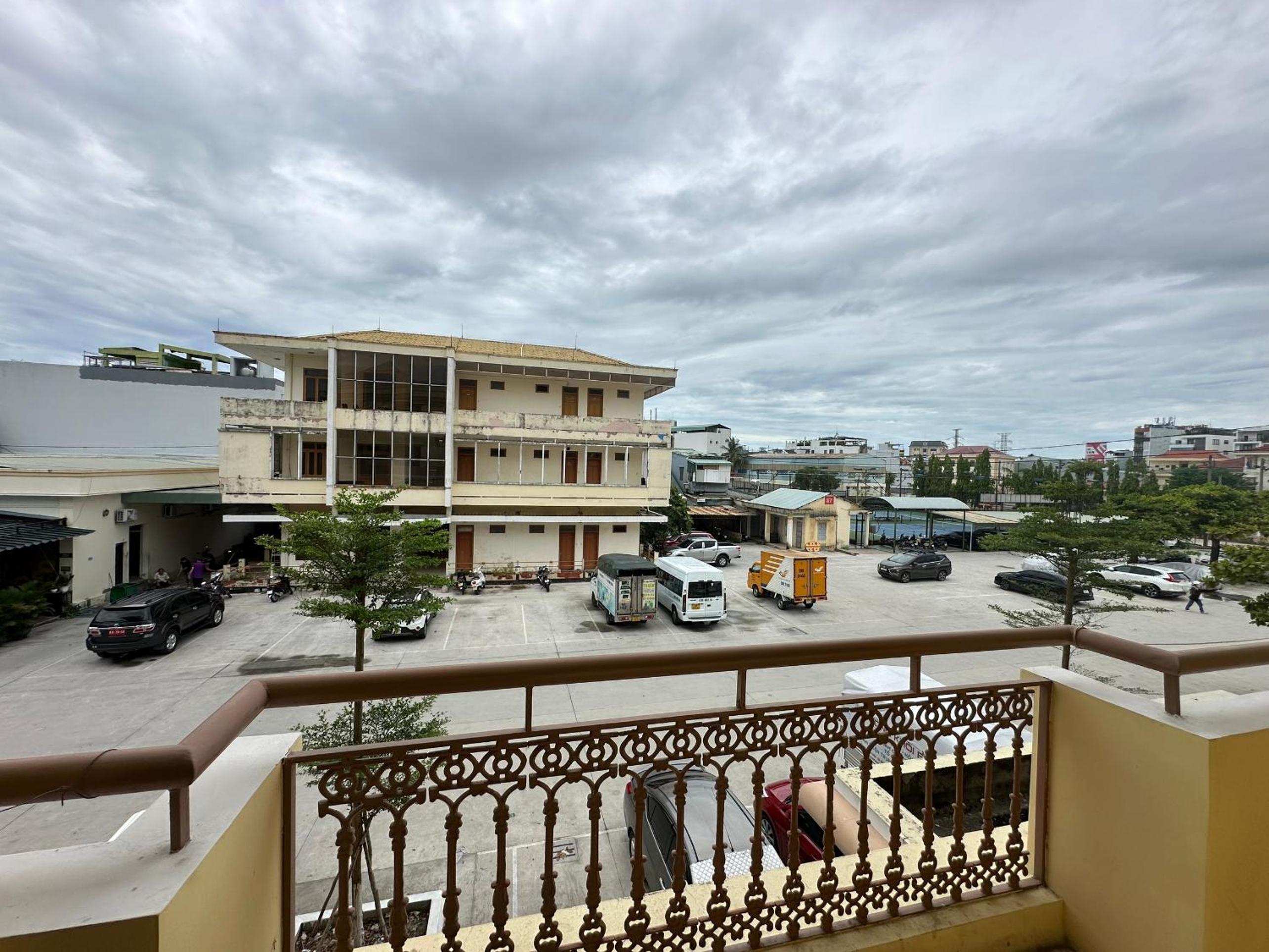 Superior Family Room