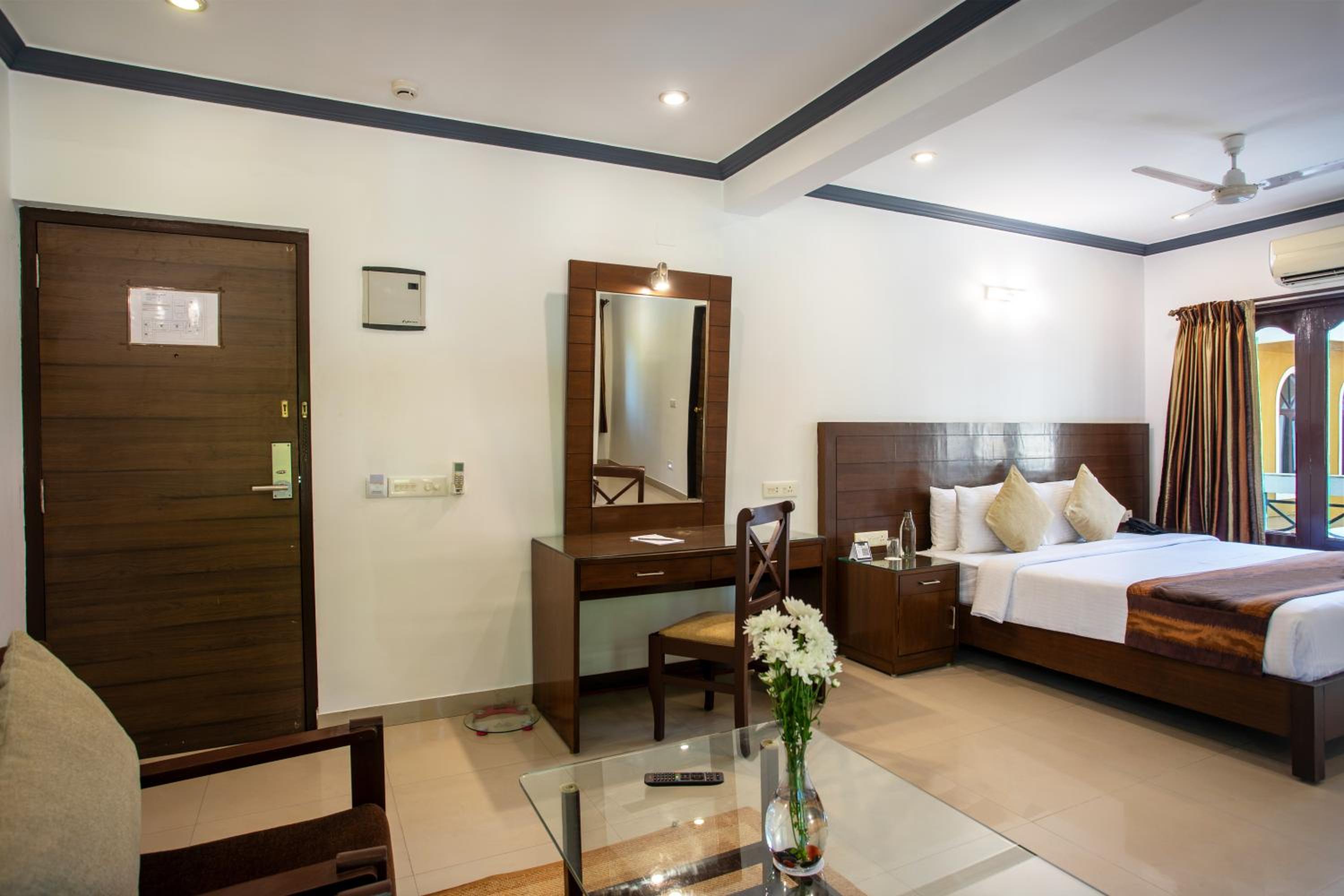 Pool View Luxury Room