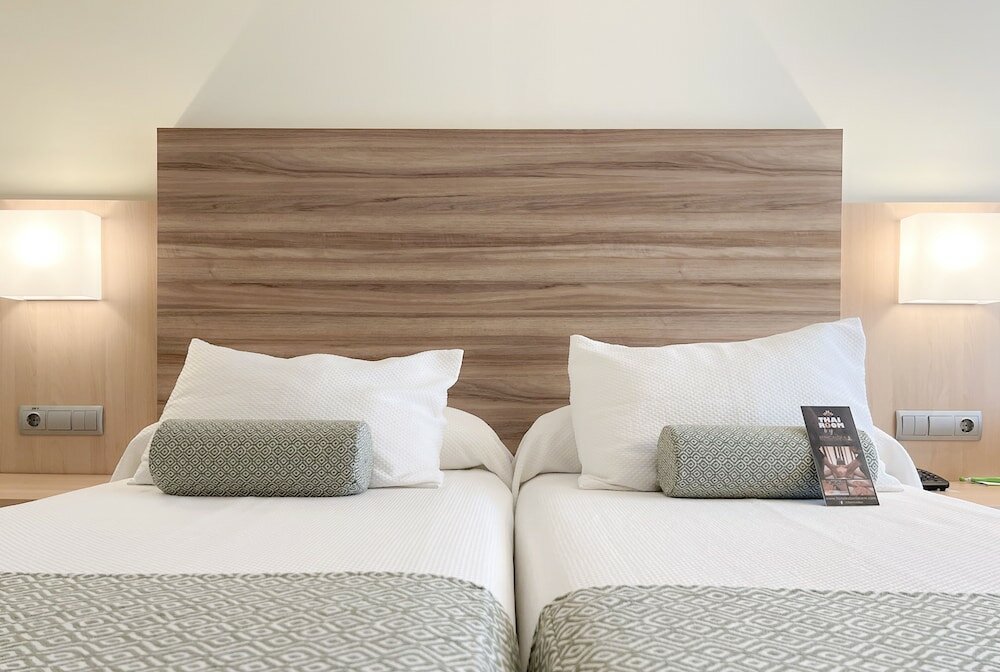 Double Room, Accessible (2 beds)