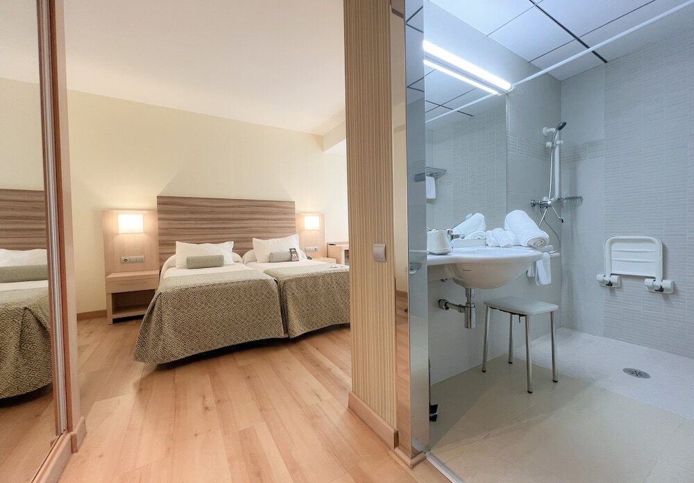Double Room, Accessible (2 beds)