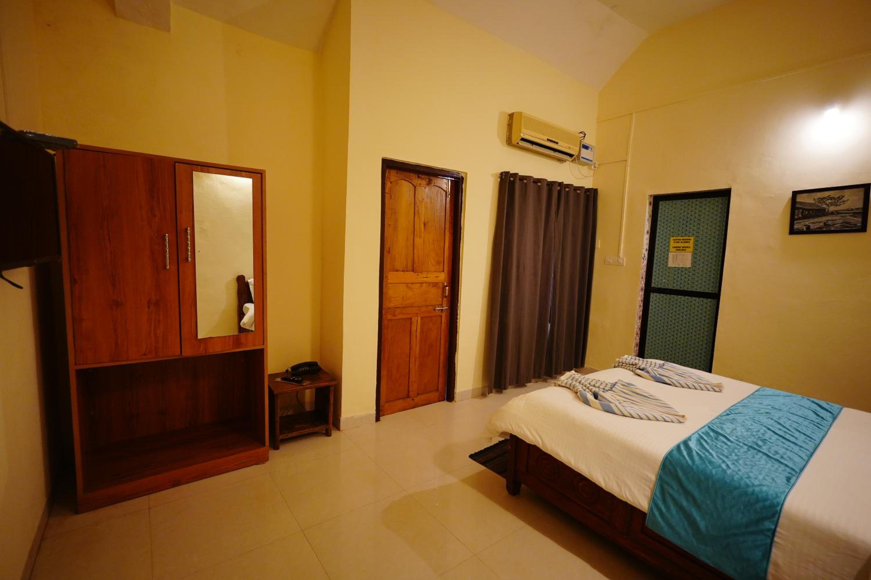 Economy Double Room