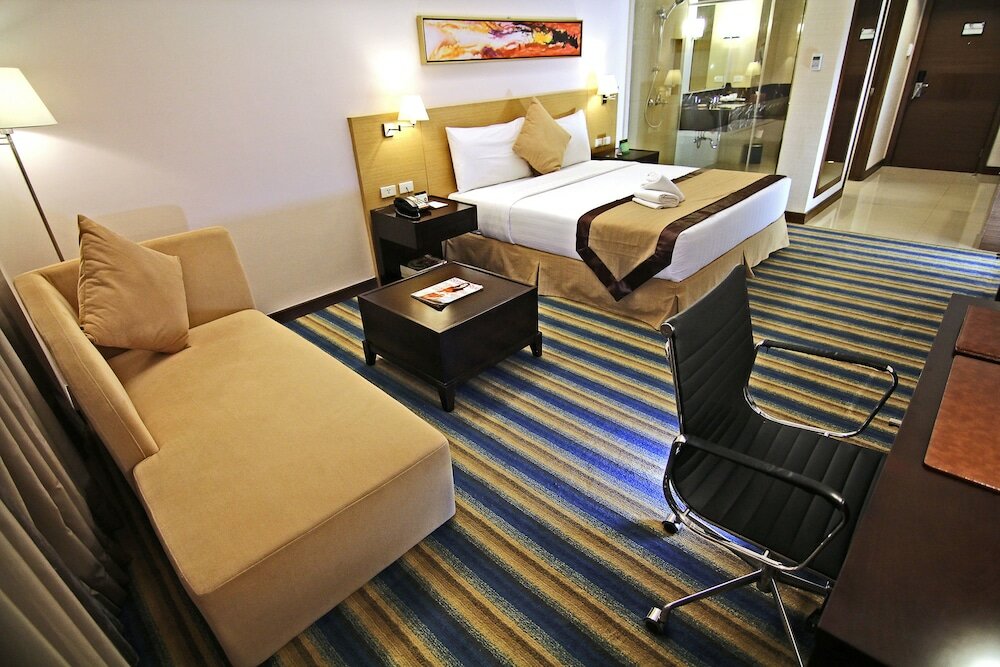 Deluxe Room, 1 King Bed, Non Smoking