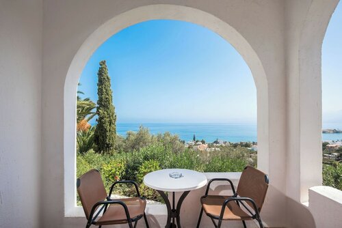 Стандартный номер, вид на море в Hersonissos Village