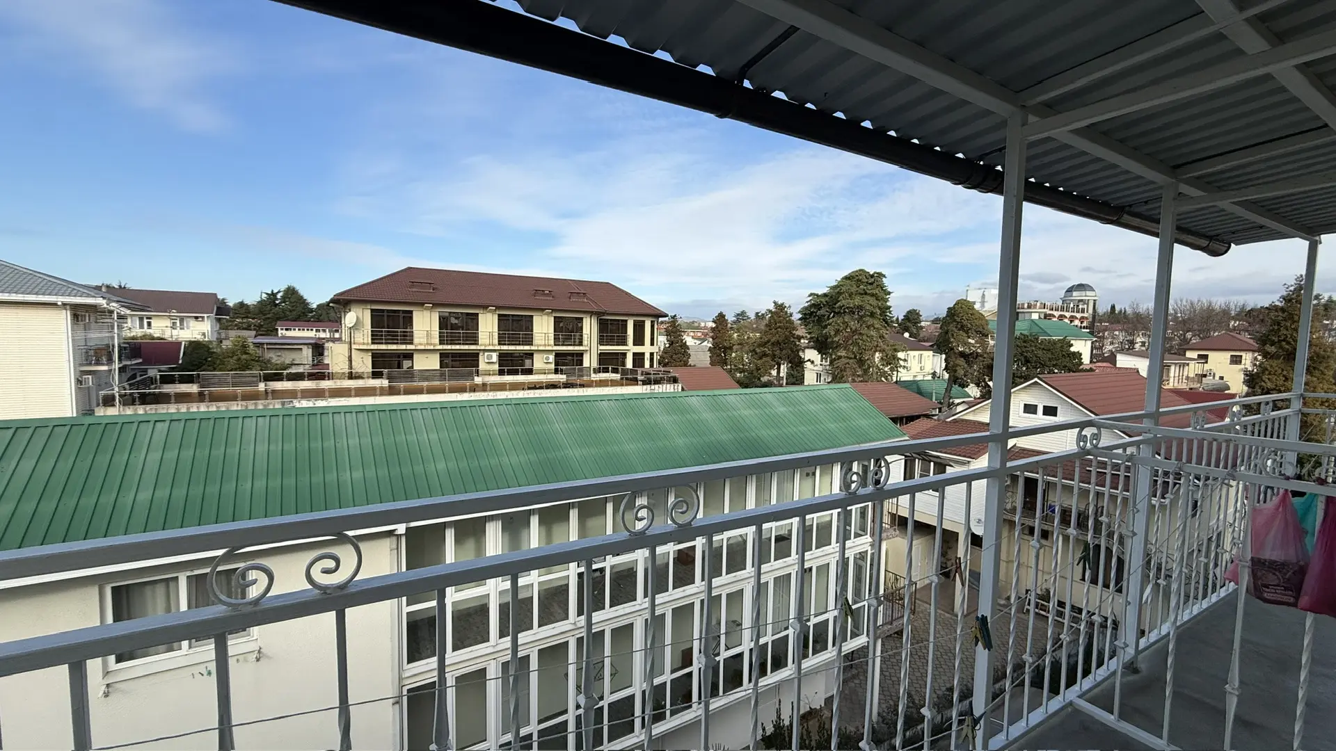 Cемейный номер с собственной ванной комнатой