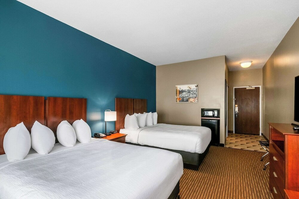 Standard Room, 2 Queen Beds, Non Smoking