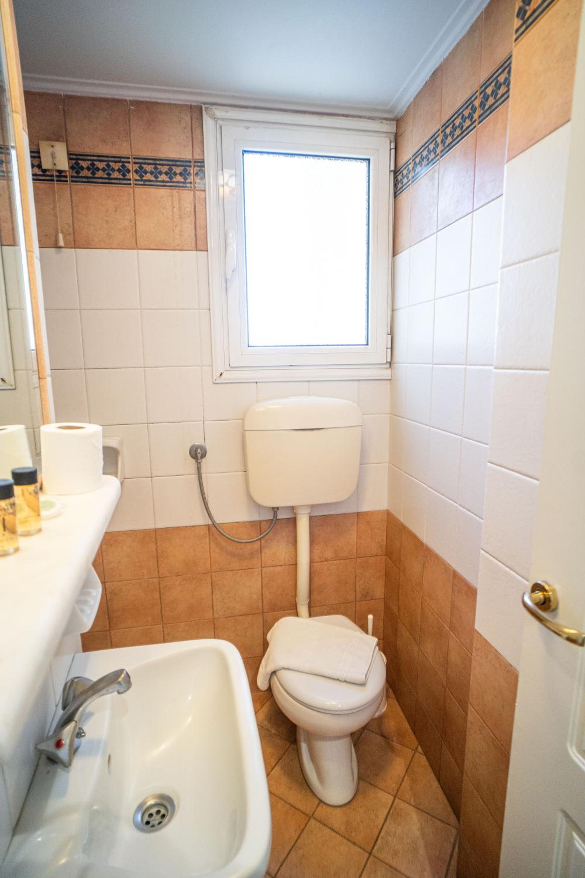 Small Double Room