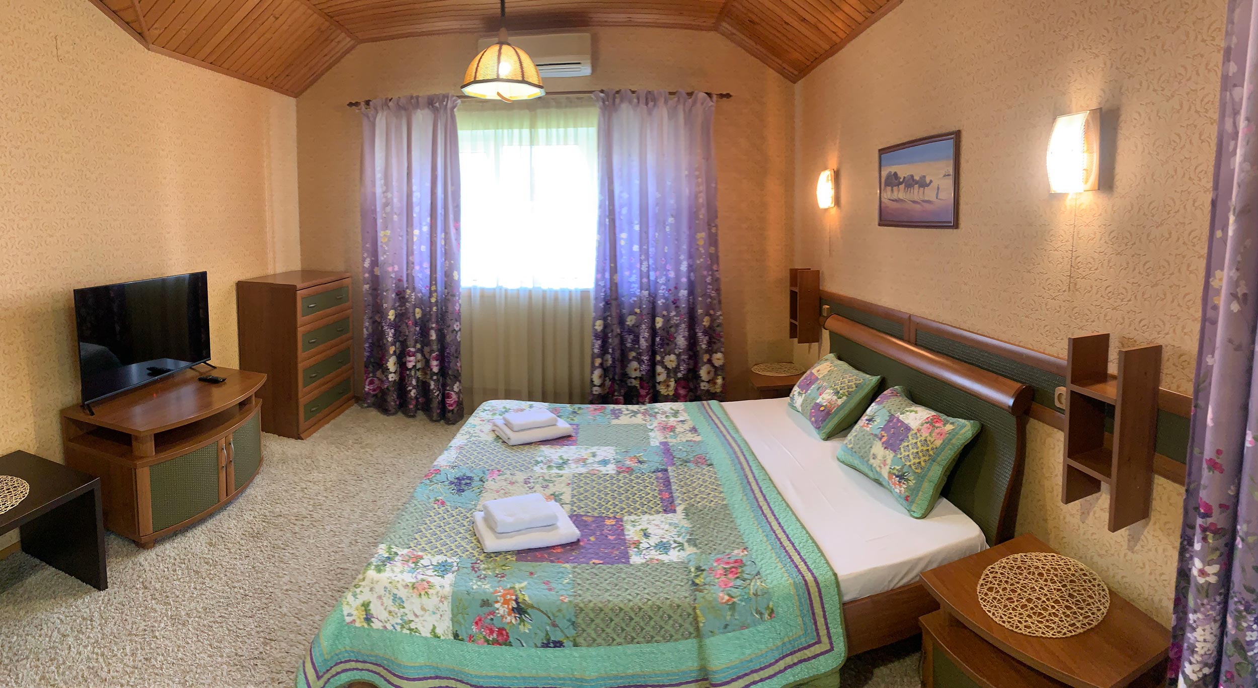 Четырехместный номер с балконом