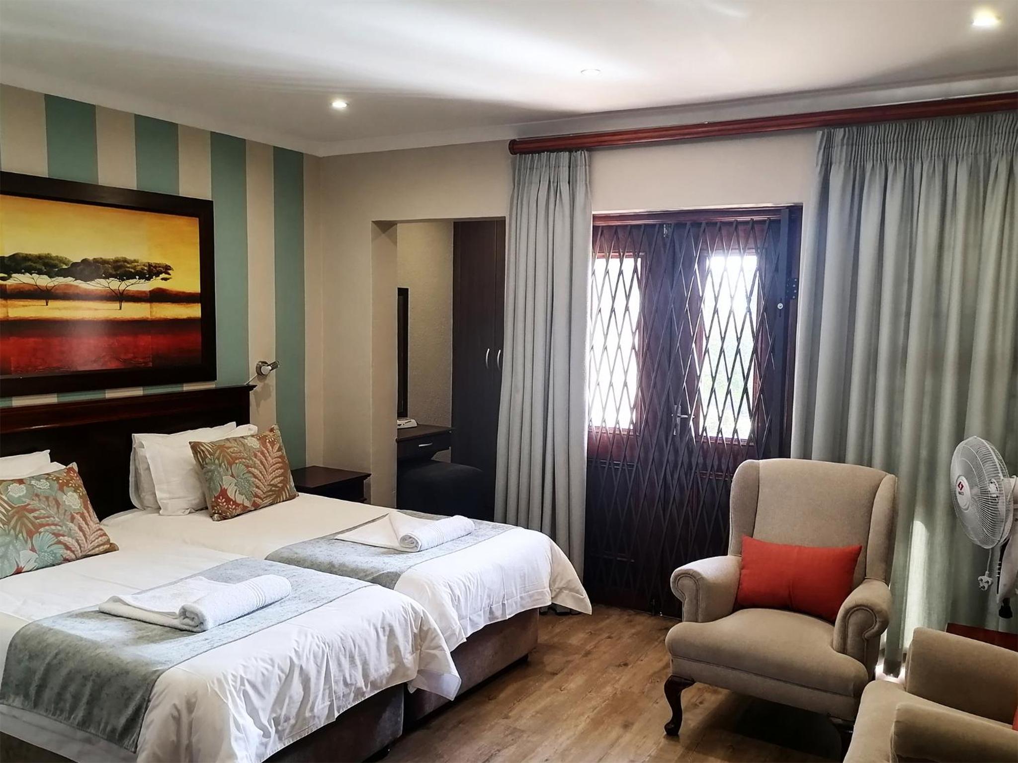 Twin Bed Studio with Patio