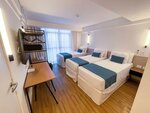 Deluxe Twin Room в Marante Plaza Hotel