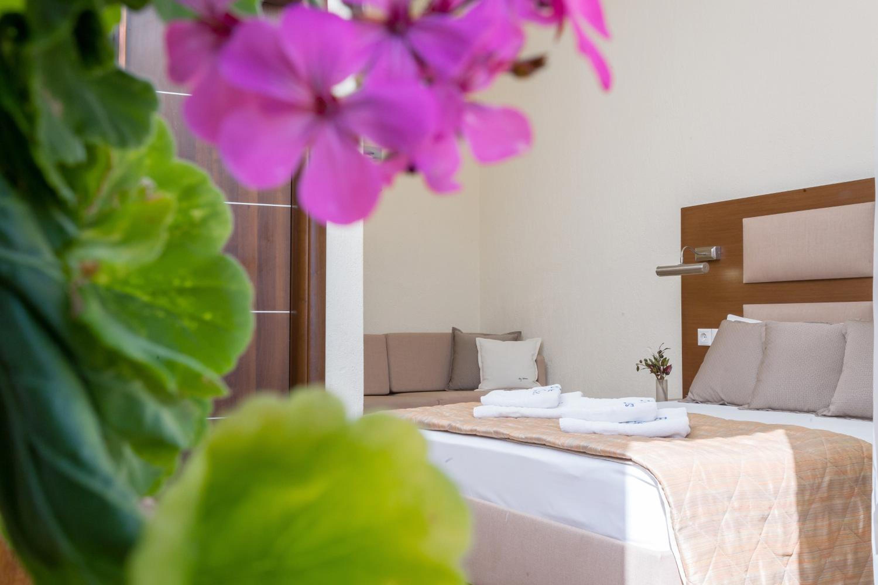 Double Room - Ground Floor
