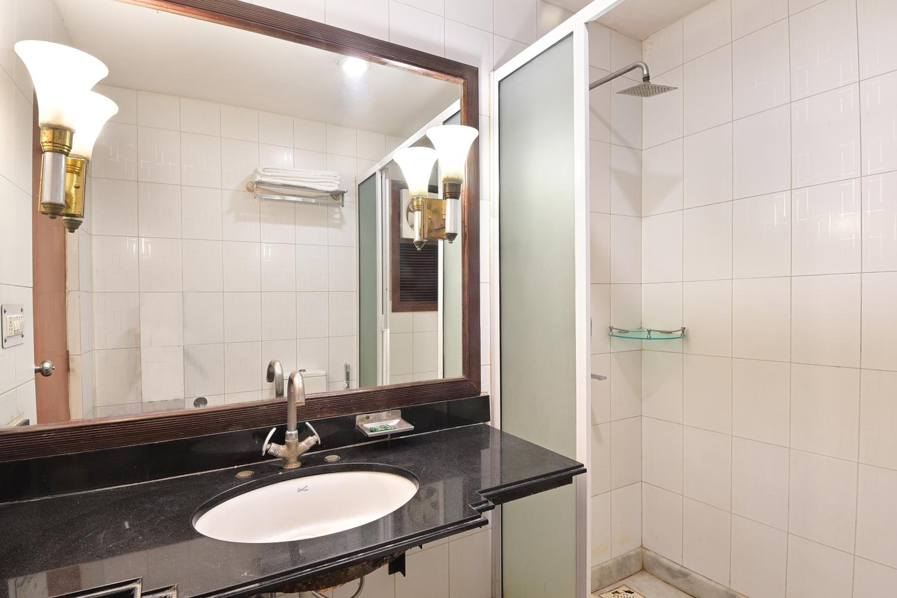 Suite Room with Fish Aquarium