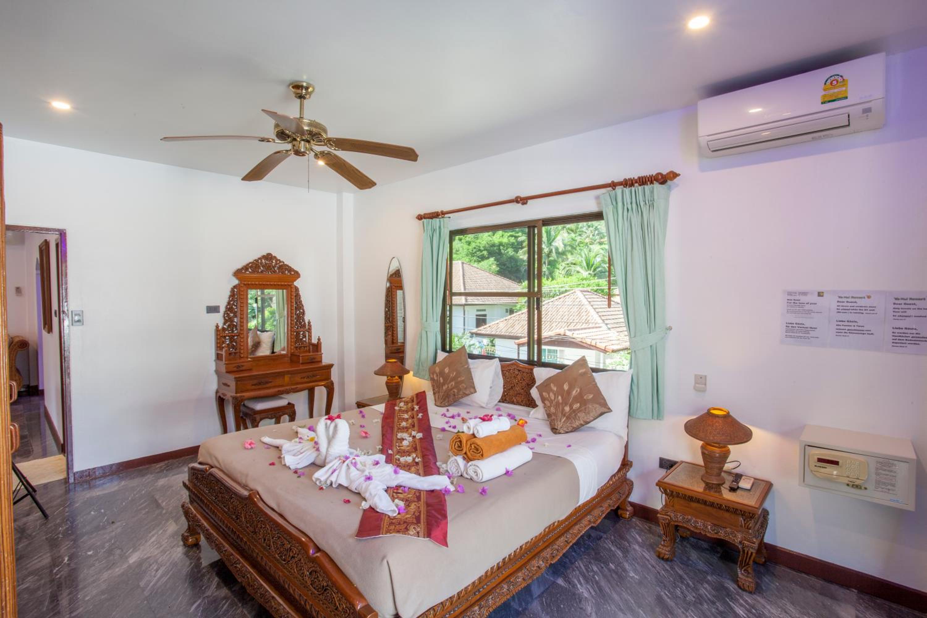 Superior One-Bedroom Apartment