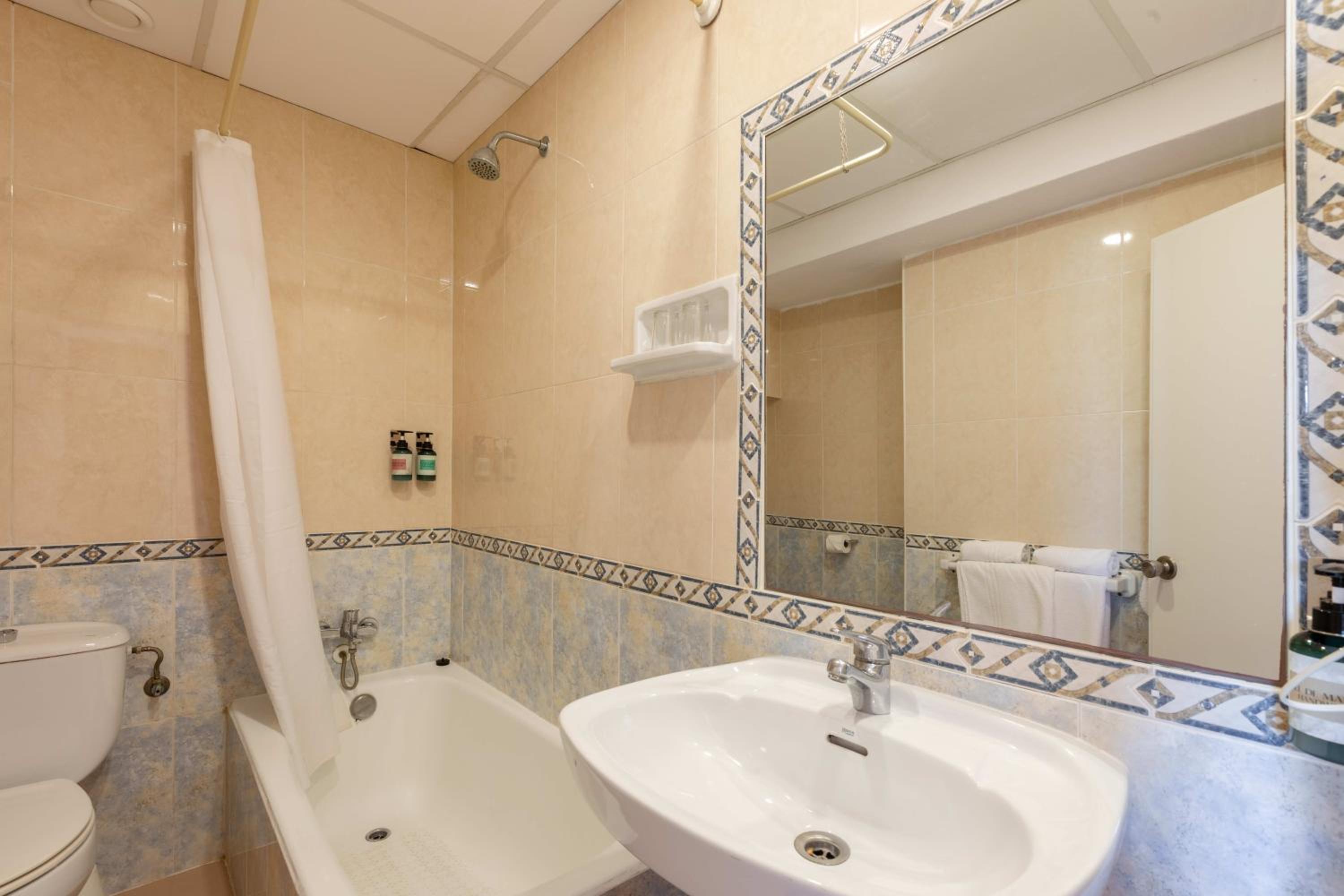 Budget Twin Room