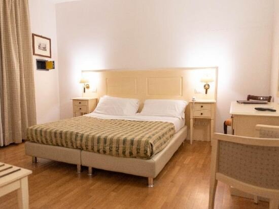 Basic Double Room