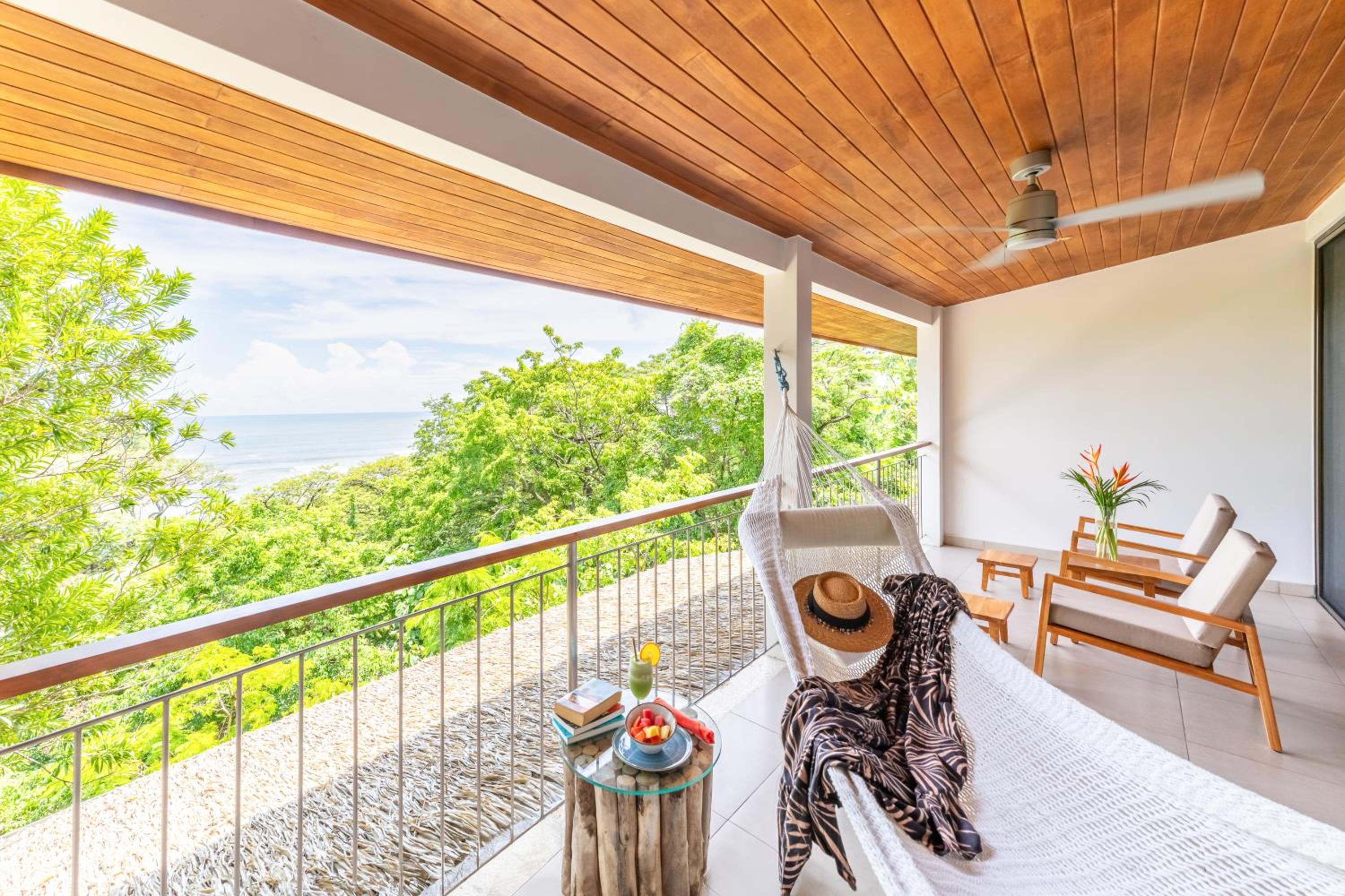 Panorama Suite, One King Bed