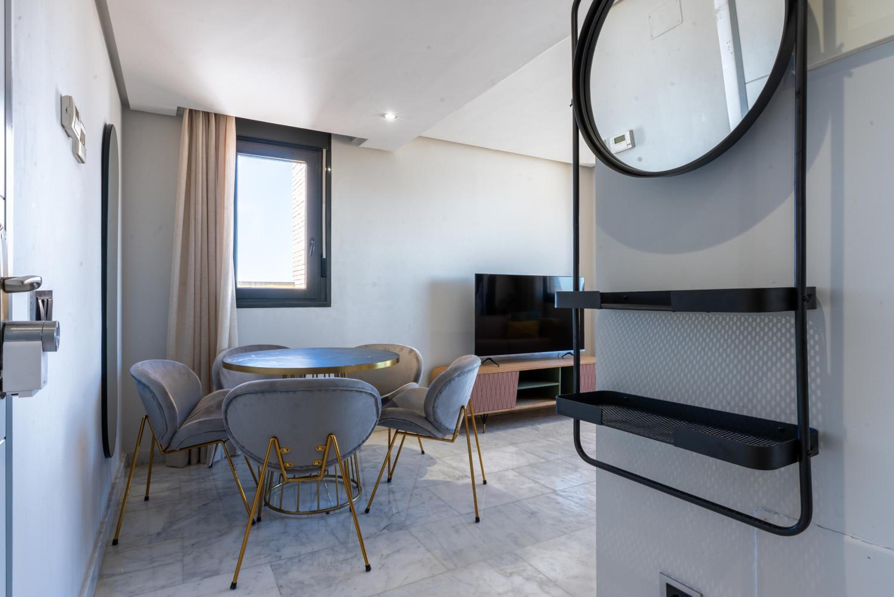 One-Bedroom Apartment with Terrace