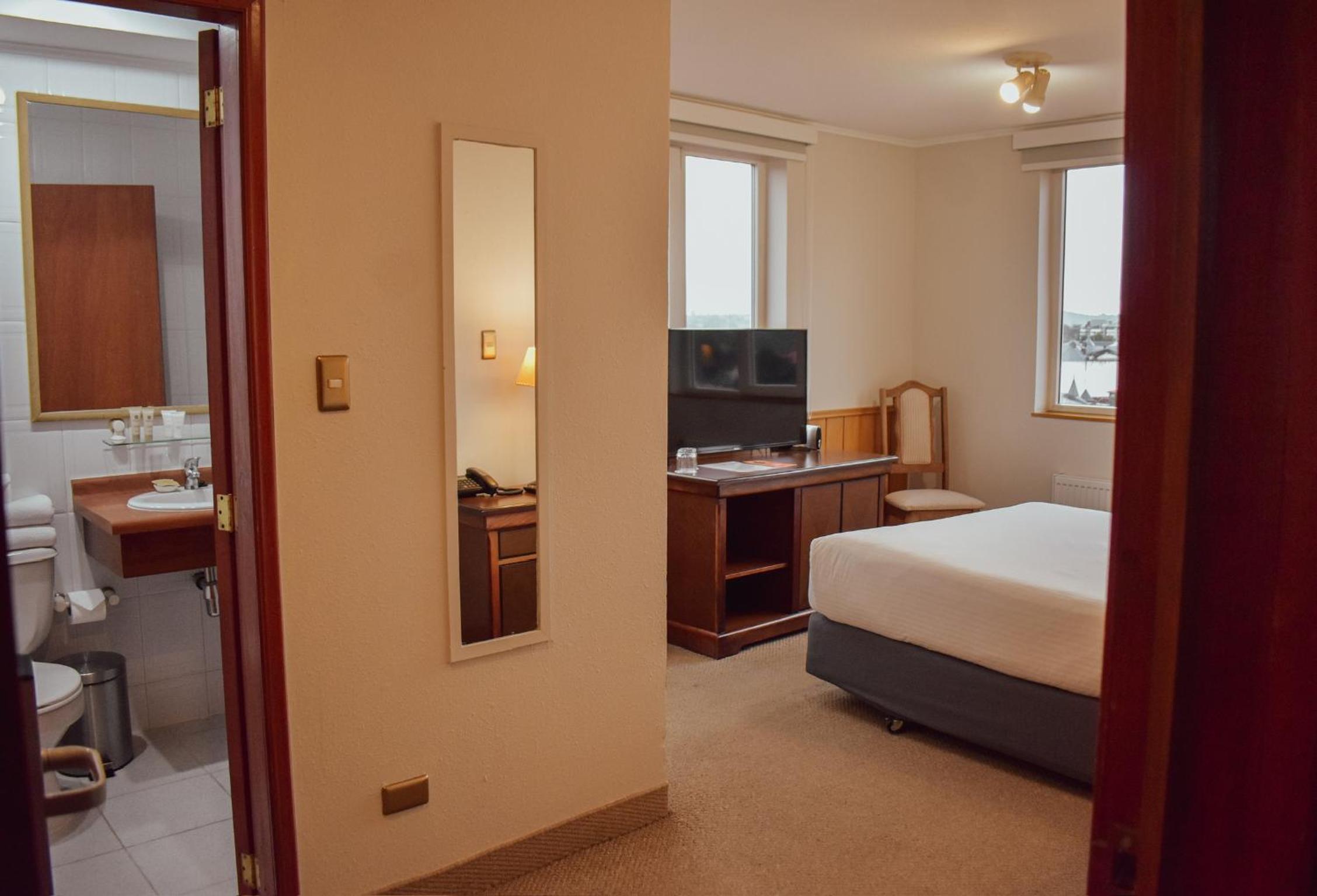 Premium Queen Room - Non Smoking