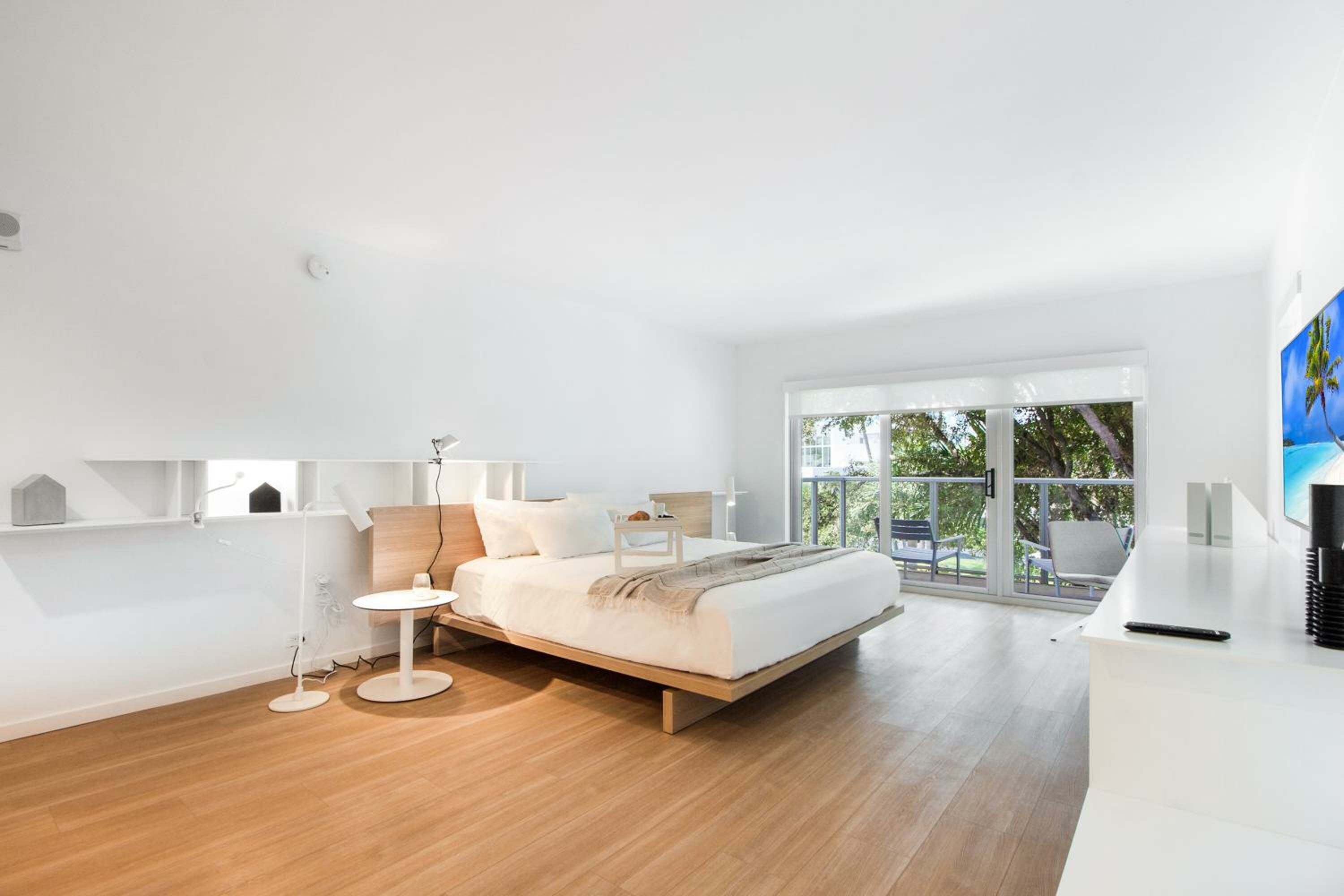 Deluxe Two Bedroom Apartment