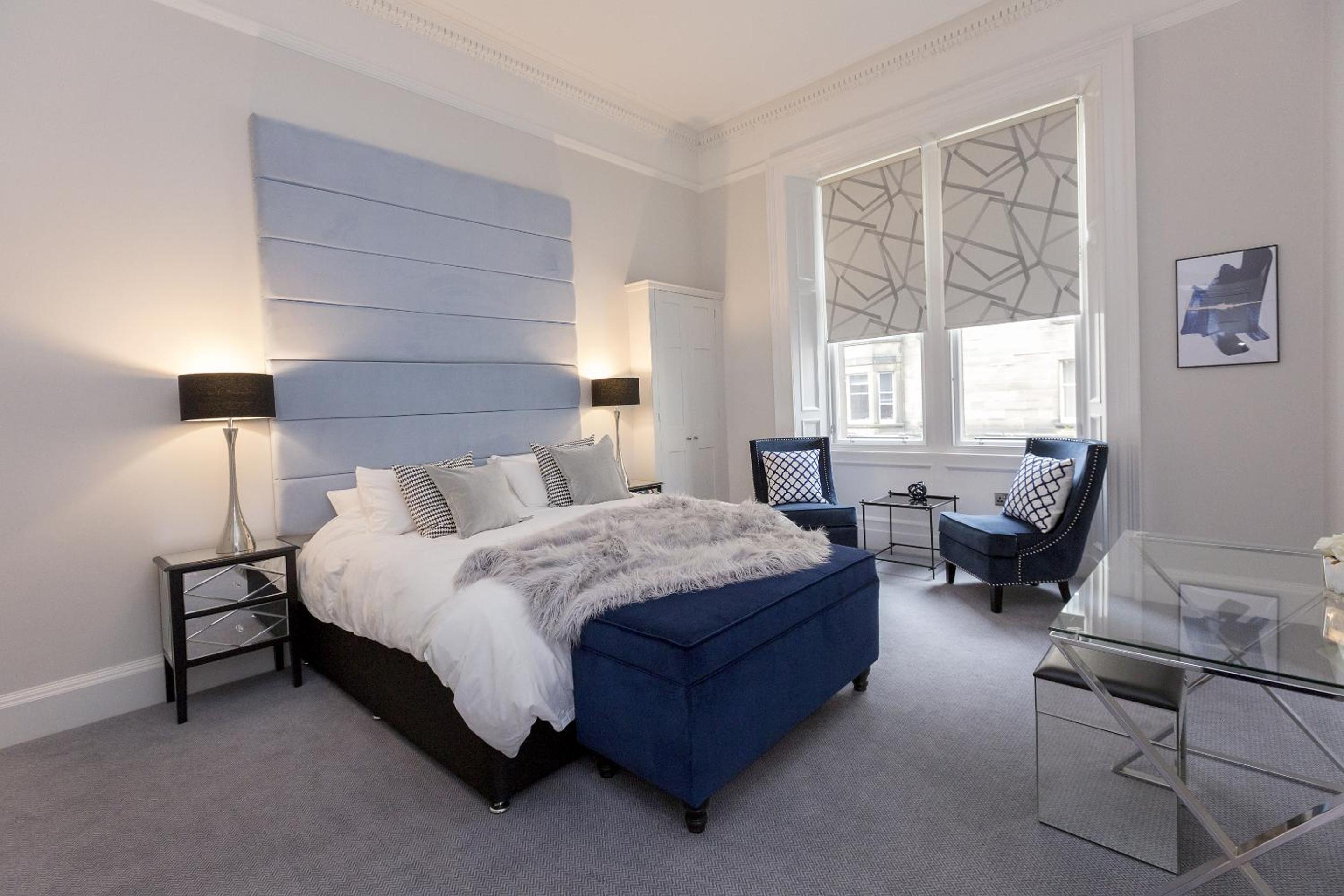 Double or Twin - Luxury Ensuite with Bath