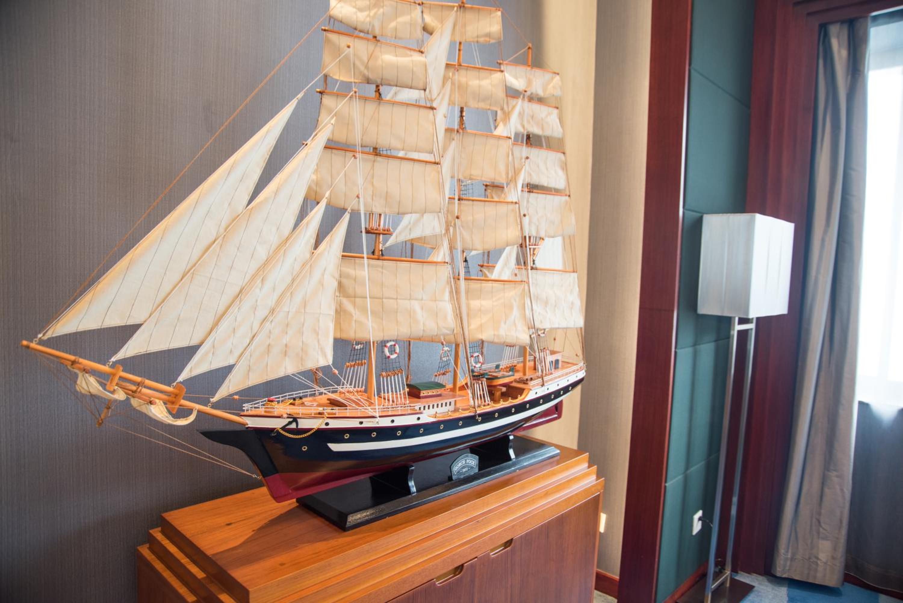 Ocean Superior Business suite room
