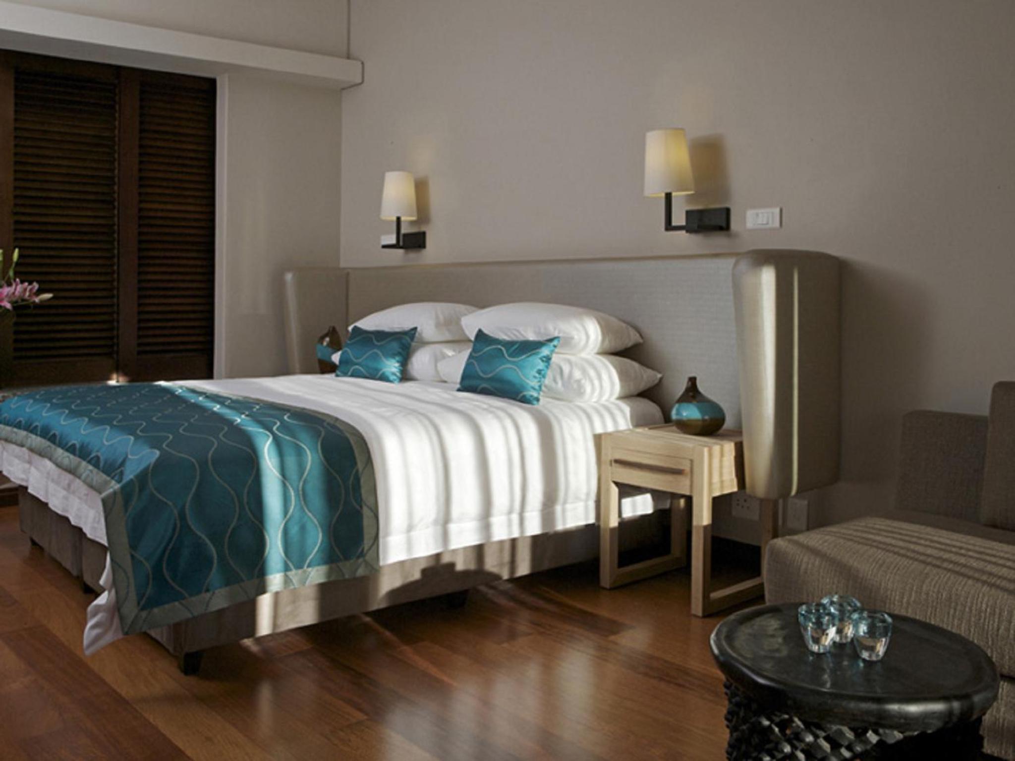 Second Floor Sea View Room