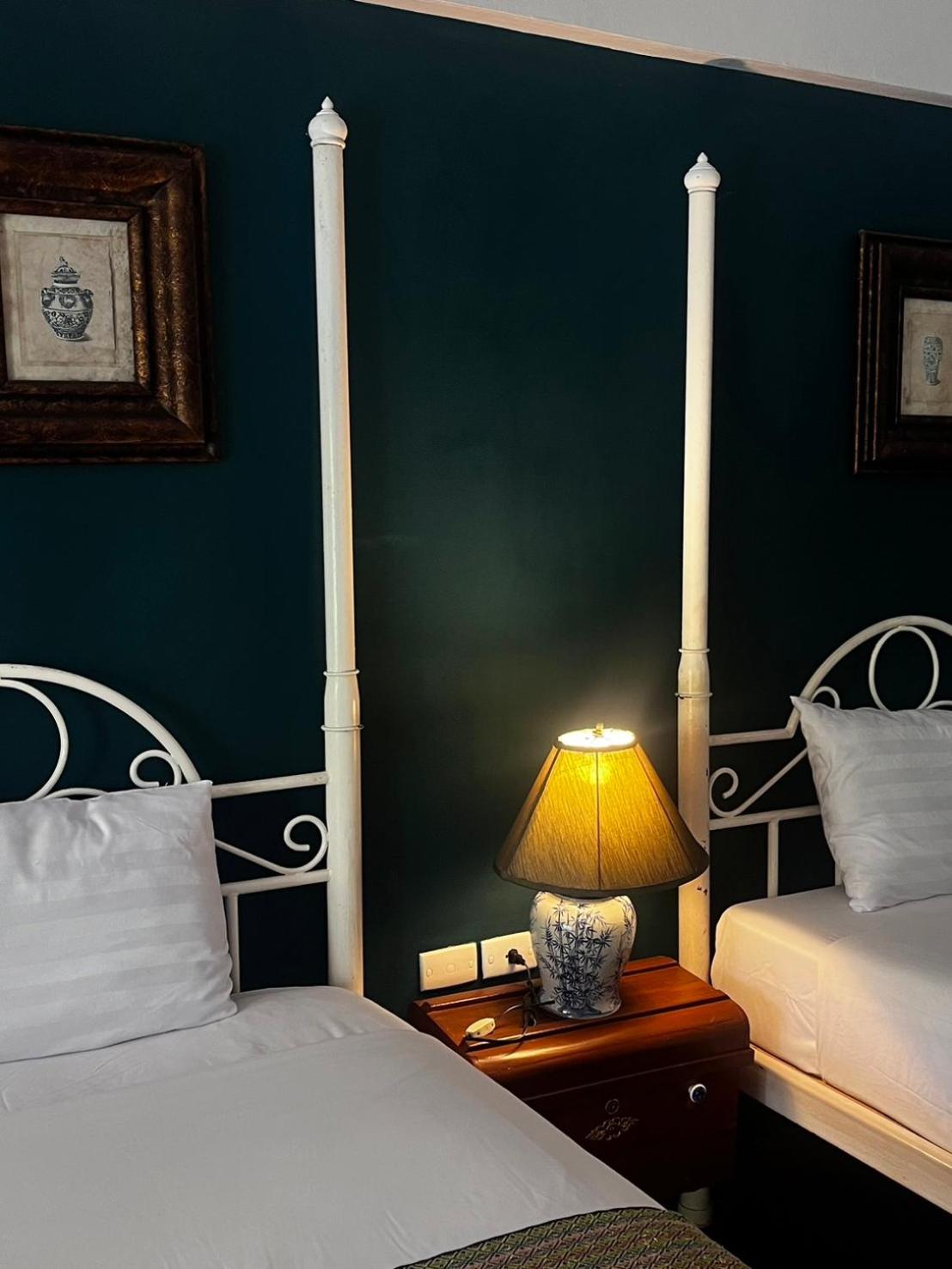 Standard Double Room with Garden View