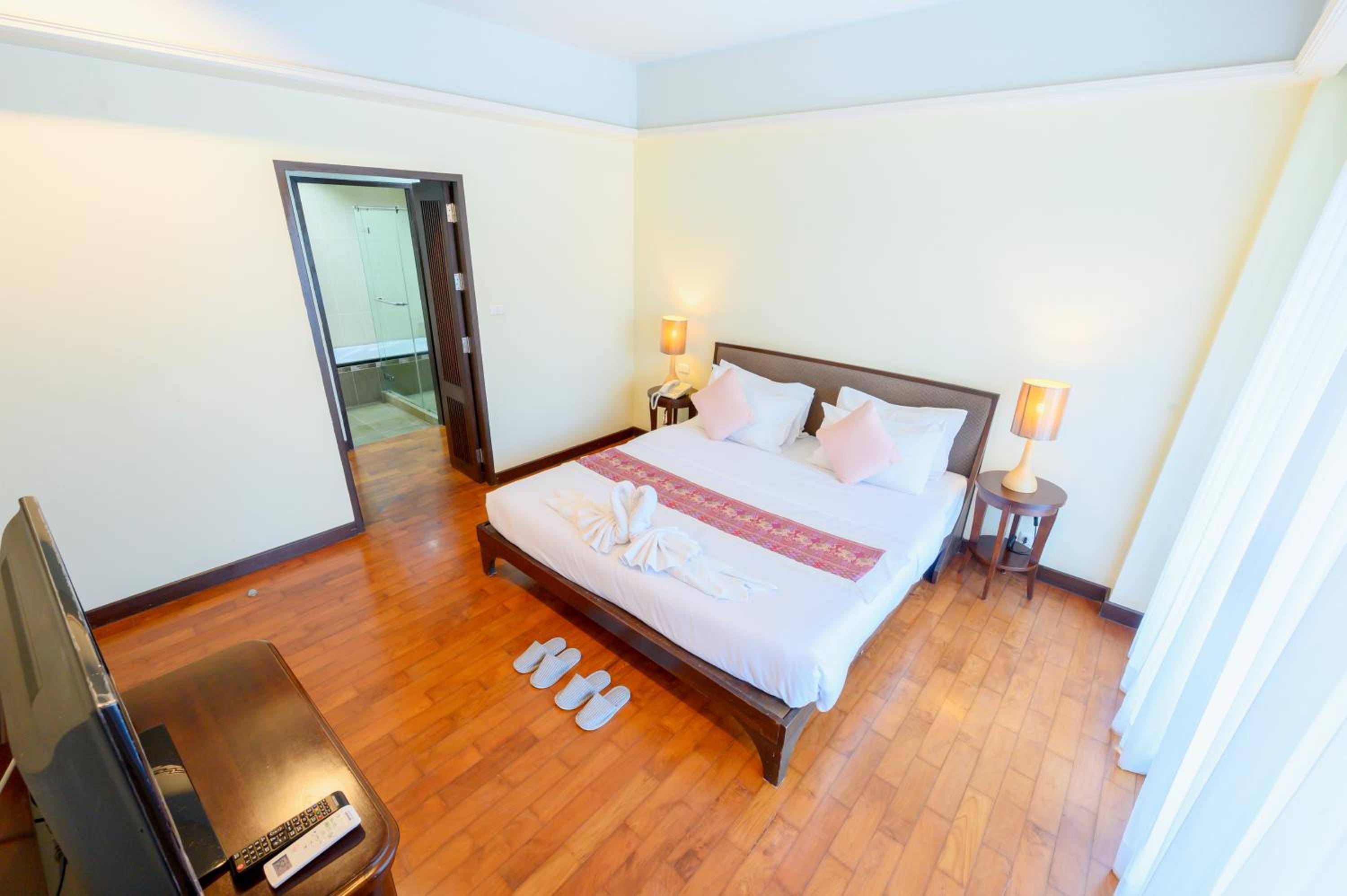One-Bedroom Suite